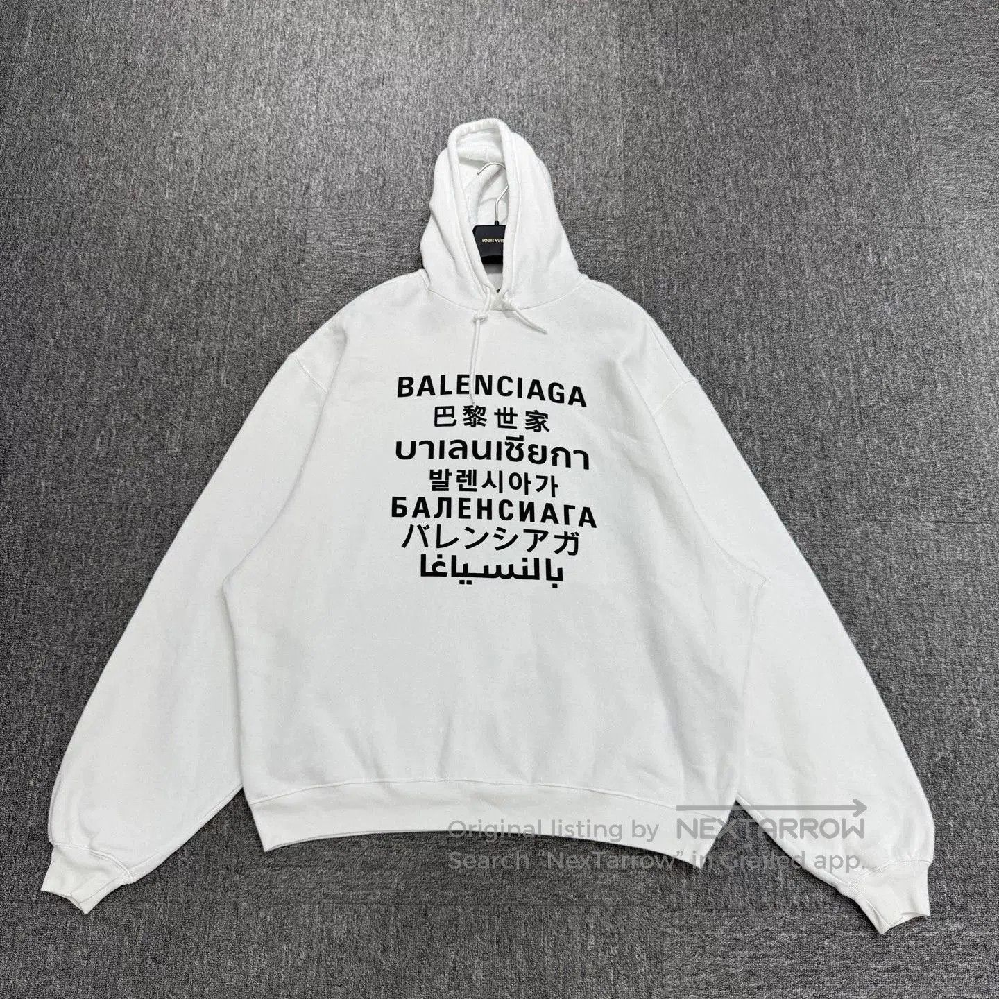 Balenciaga Balenciaga Seven Language Print Hoodie. Size US S / EU 44-46 / 1 - 1 Thumbnail