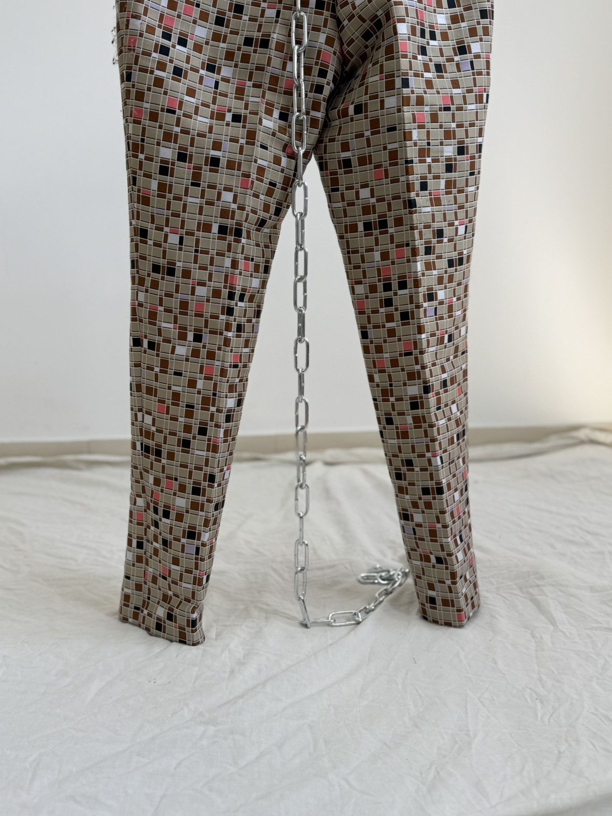 Fendi FENDI Italy Women's Geometric Pixel Grid Trousers Pants Silk Size 26" / US 2 / IT 38 - 7 Thumbnail