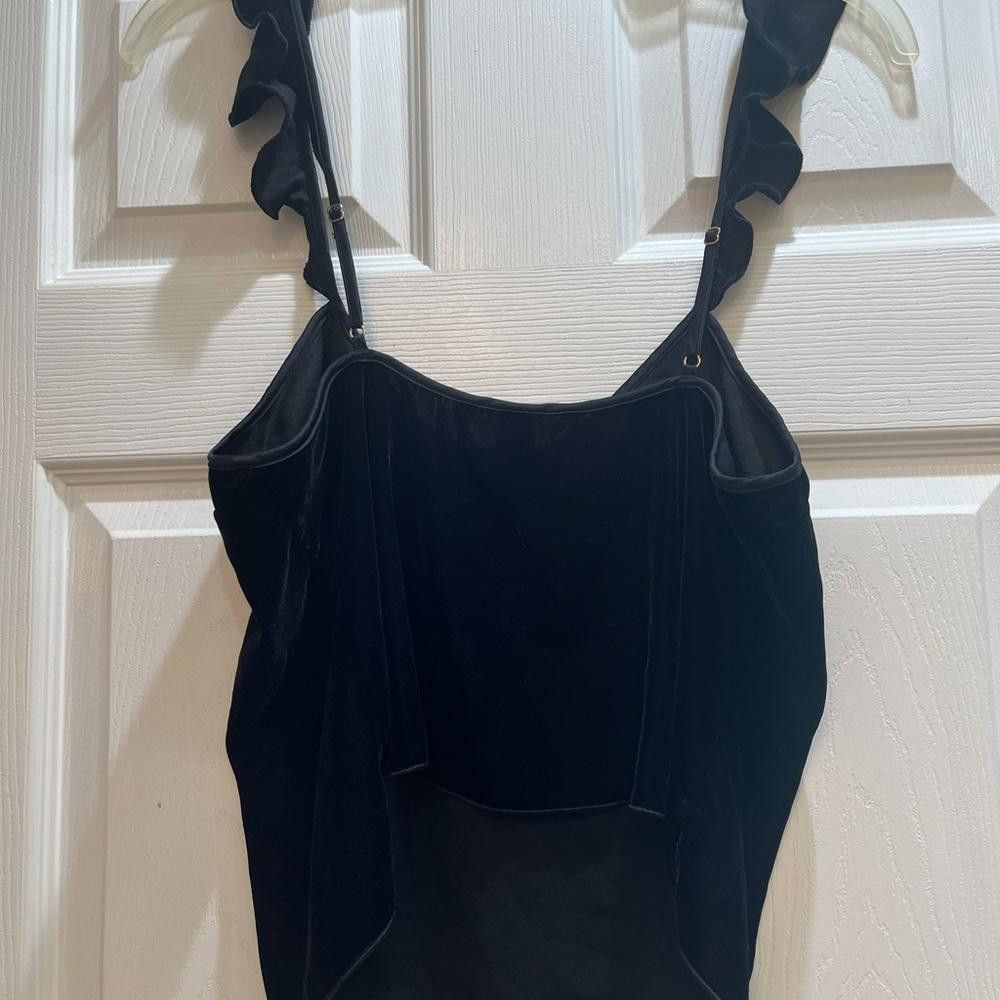 Designer Victoria's Secret Lingerie Top Black Velvet Ruffle Cami Size M / US 6-8 / IT 42-44 - 6 Thumbnail