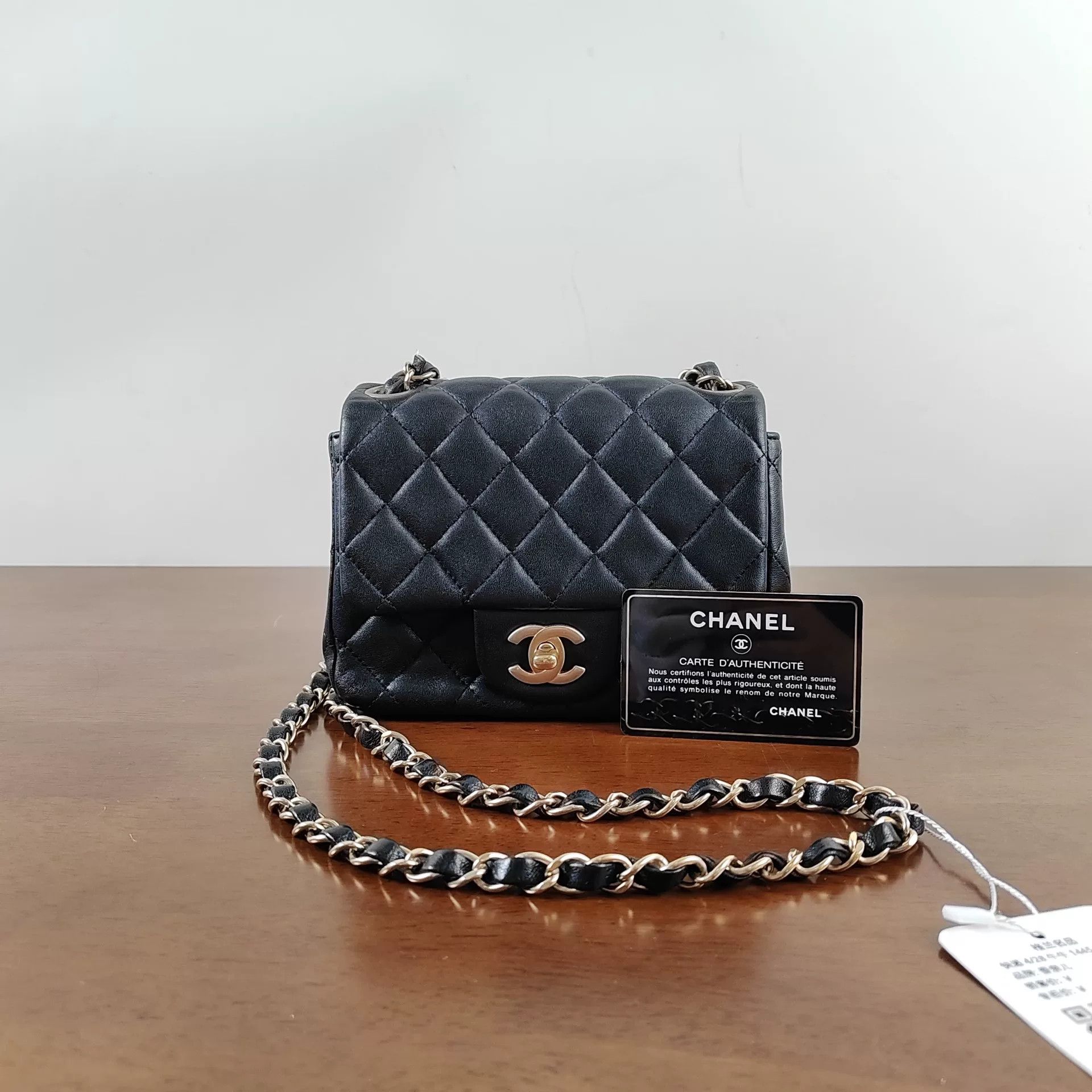 Chanel Pre-loved Bag Very good condition Size ONE SIZE - 1 Thumbnail