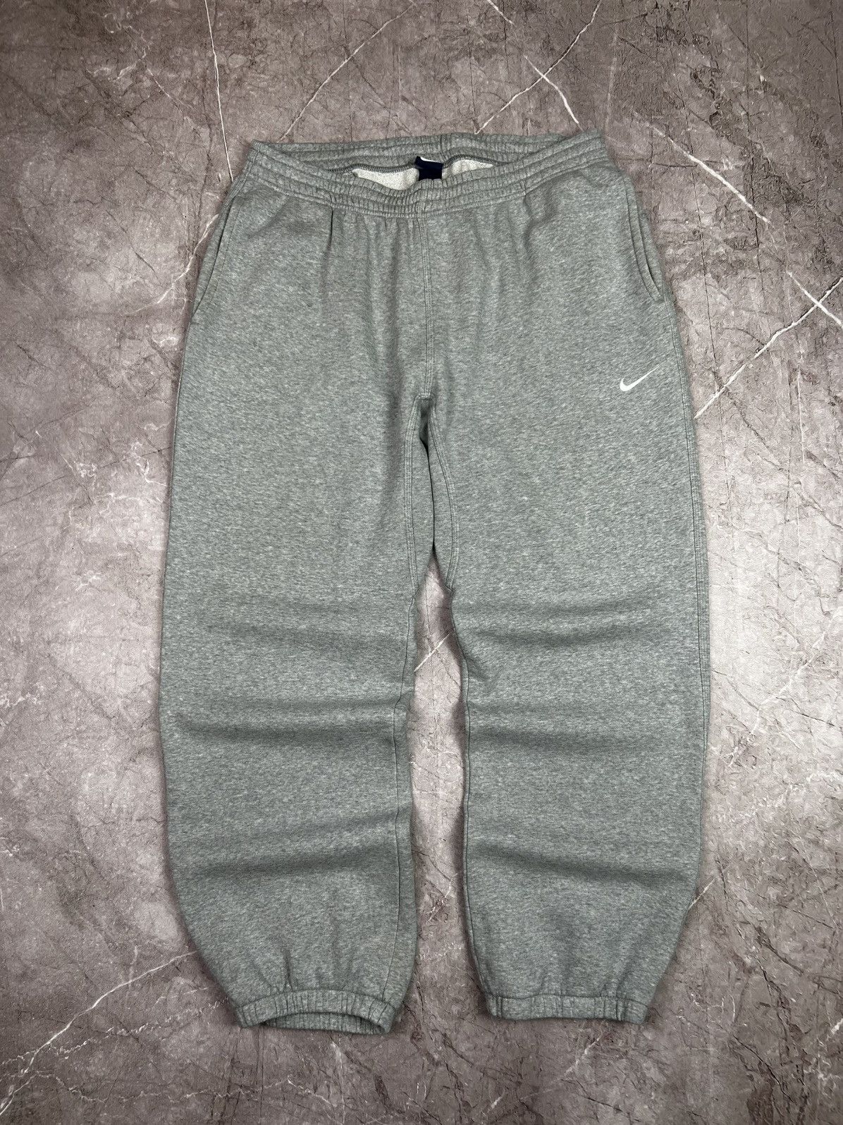 Nike × Vintage Vintage Y2K gray Nike baggy cotton sweatpants size XL Size US 34 / EU 50 - 2 Thumbnail
