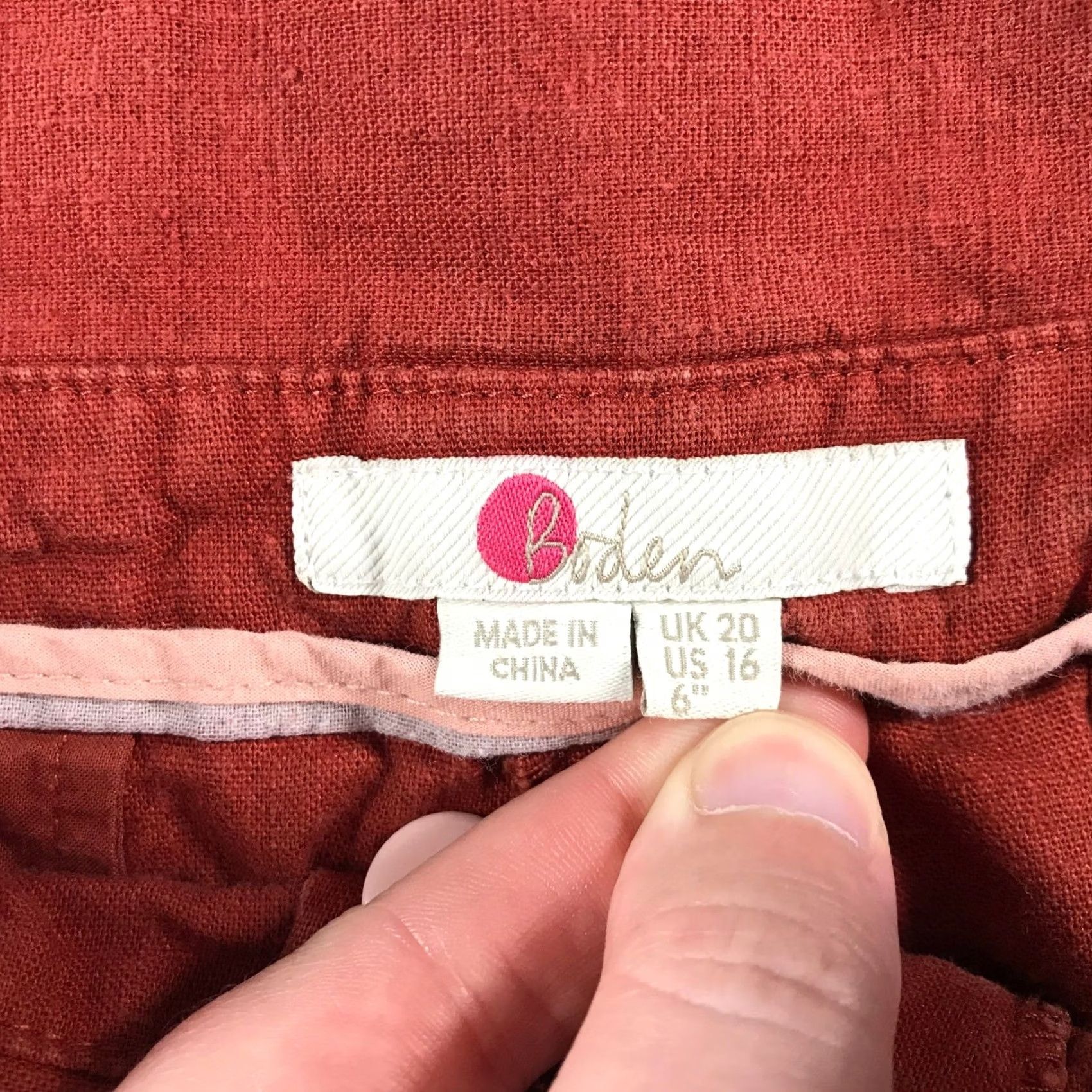 Boden Boden Linen Cotton Paperbag Waist Shorts Terracotta Red US 16 UK 20 6" Inseam Size 27" / US 4 / IT 40 - 6 Thumbnail