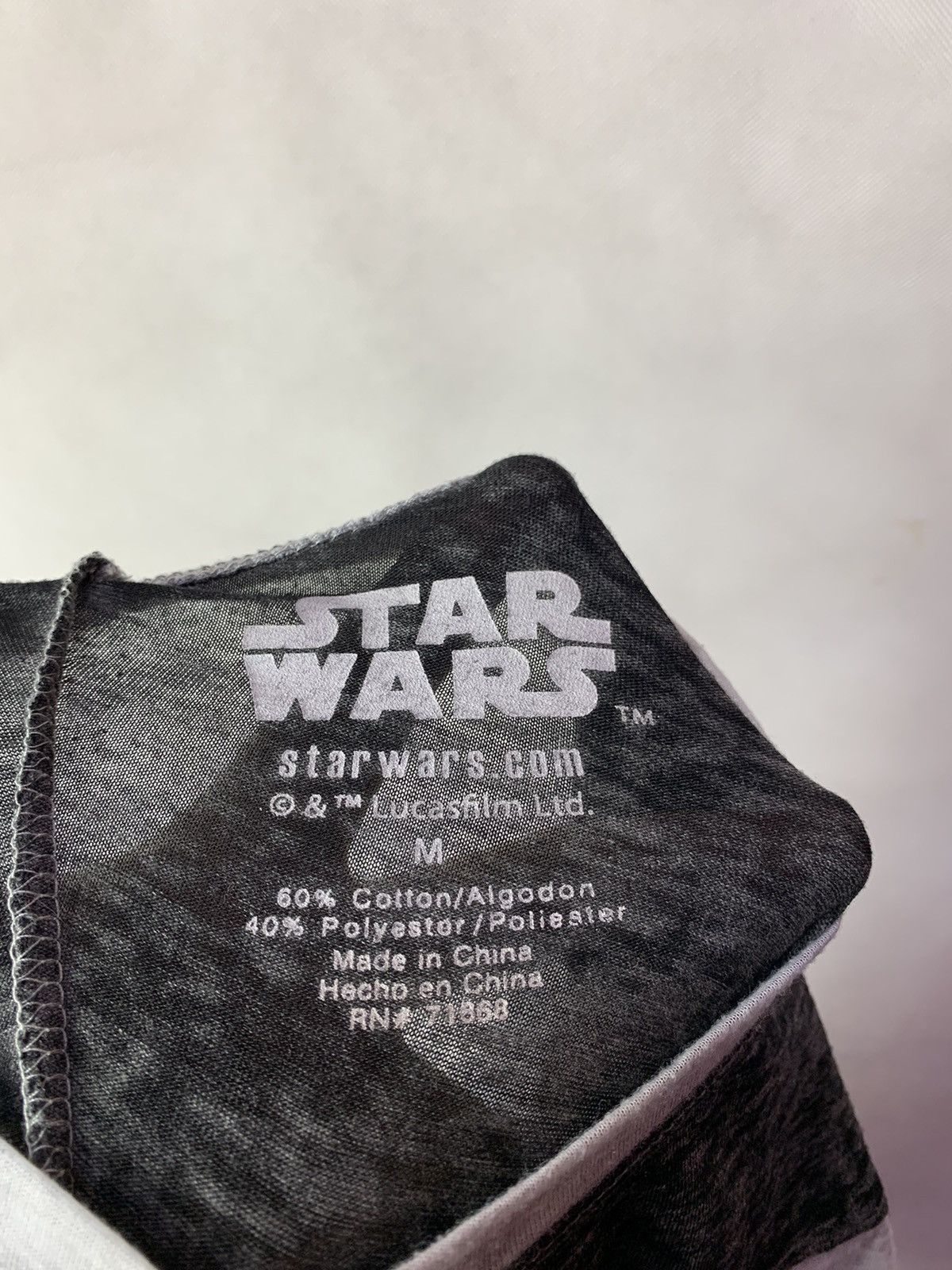 Star Wars Steals! Star Wars R2D2 Vintage Style Paperthin Tee Size US M / EU 48-50 / 2 - 6 Thumbnail