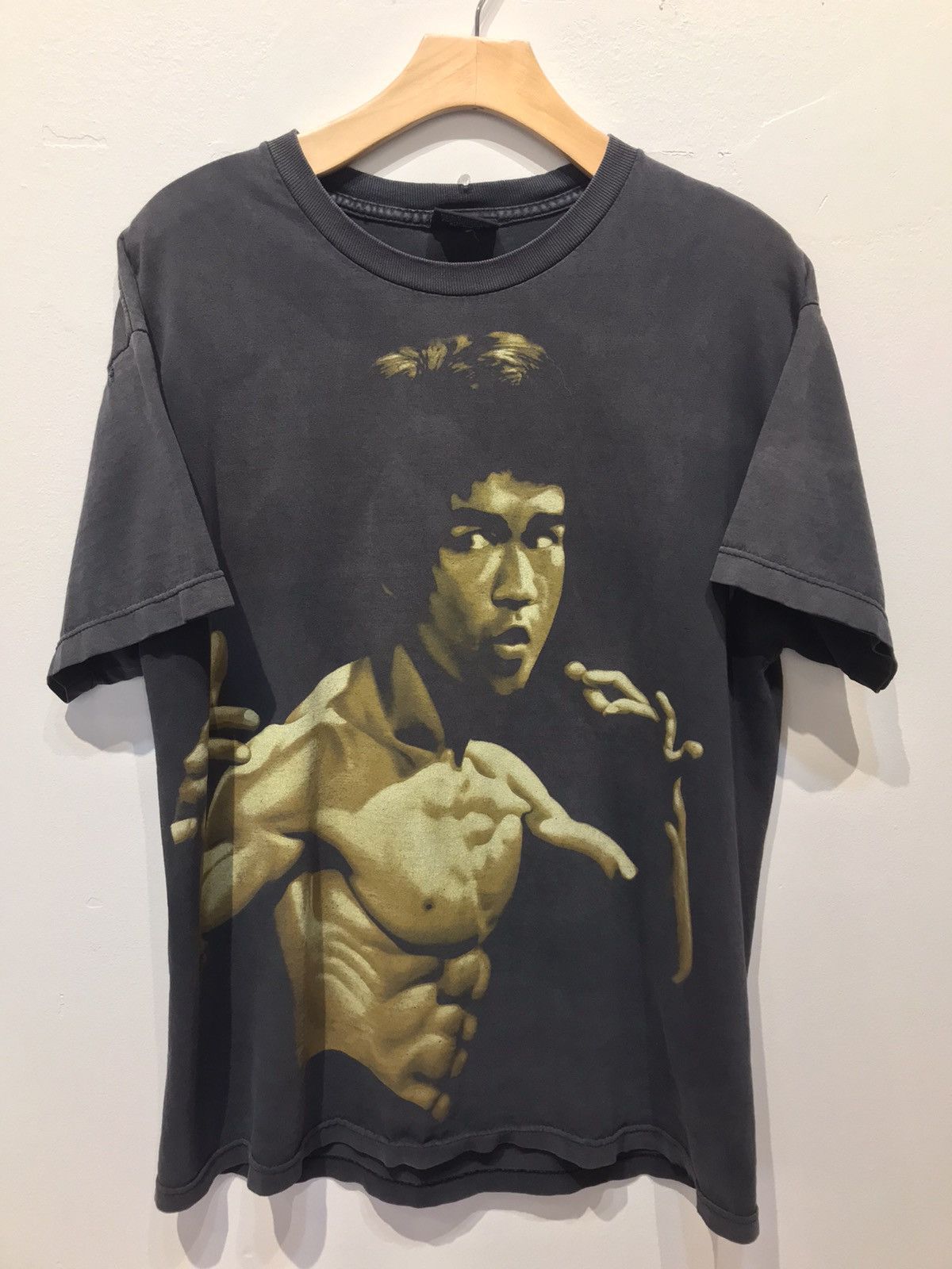 Universal Studios 90s vintage retro Bruce Lee martial art actor movie promo Size US L / EU 52-54 / 3 - 1 Thumbnail