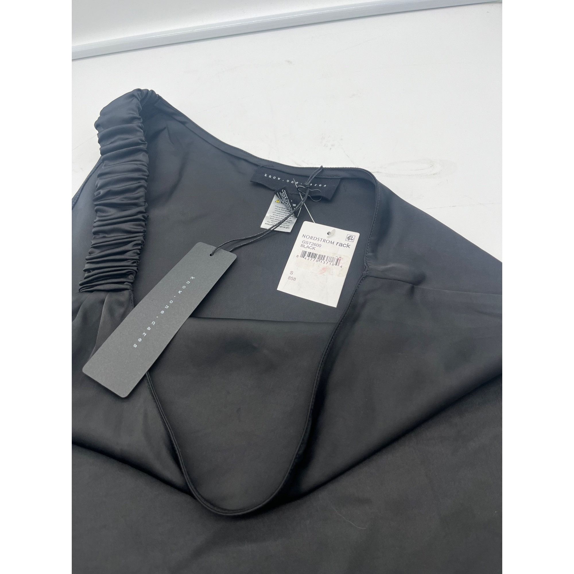 Other Know One Cares Women’s Shirred Shoulder Strap One Shoulder S Size S / US 4 / IT 40 - 6 Thumbnail