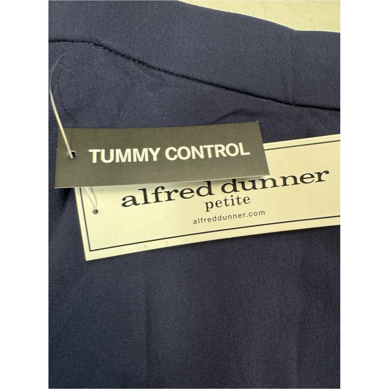 Other NWT New Alfred Dunner Classic Allure Slim Fit Short Length Size 32" / US 10 / IT 46 - 7 Thumbnail