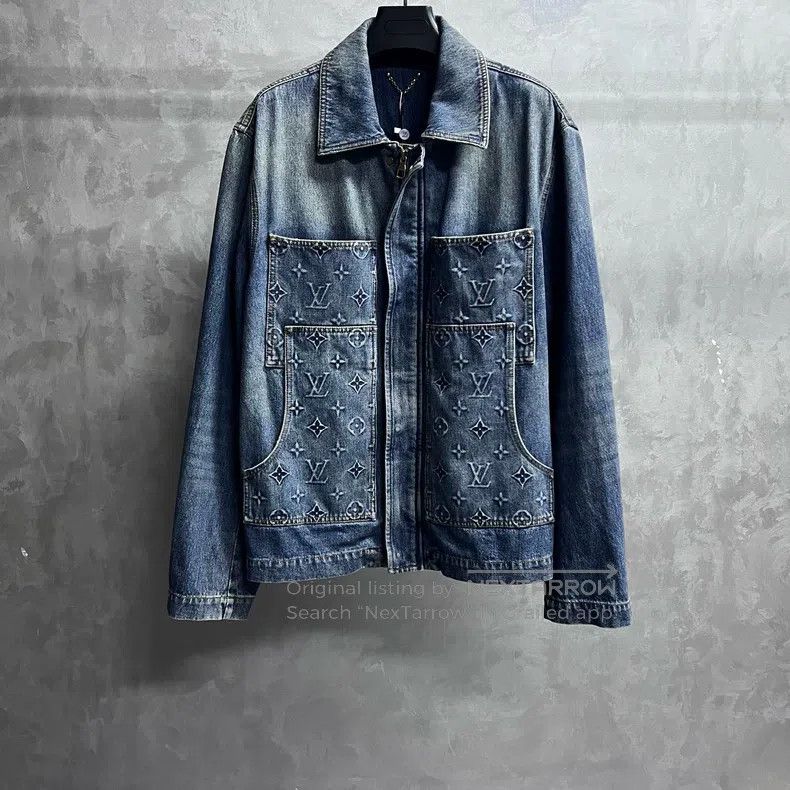 Louis Vuitton Louis Vuitton Dark blue Logo monogram embossed casual over Size US XL / EU 56 / 4 - 1 Thumbnail
