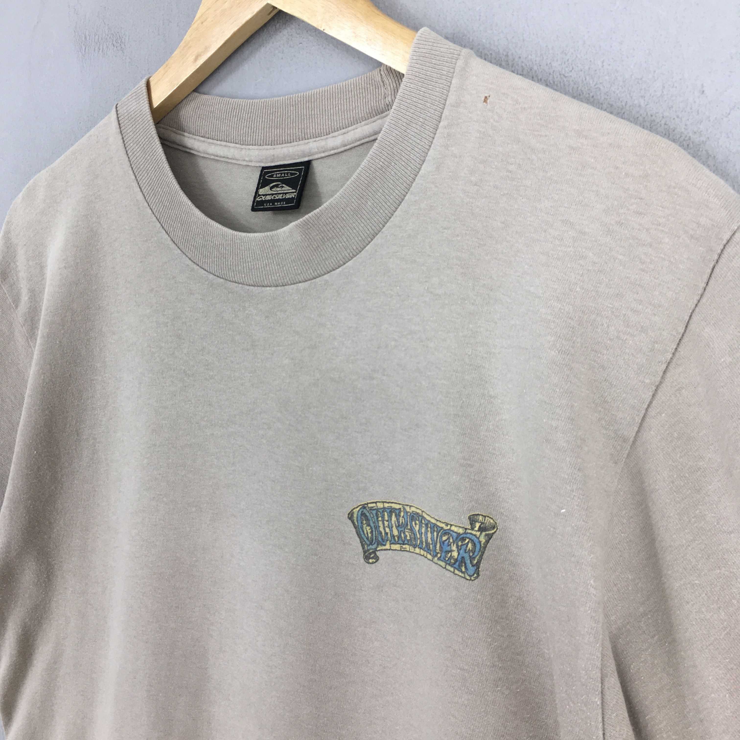 Quiksilver Vintage 90s Quiksilver Surfboarding Surf Wear T shirt Small Size US S / EU 44-46 / 1 - 5 Thumbnail