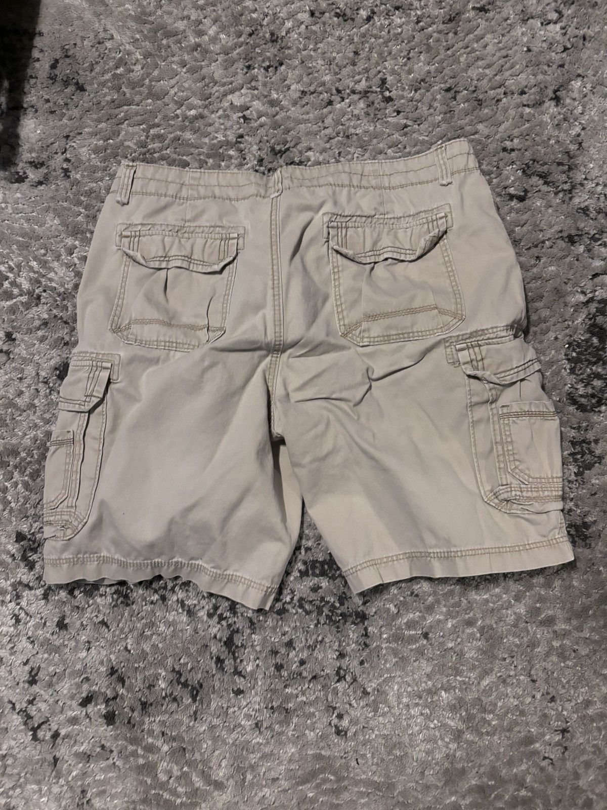 Vintage baggy cargo jorts fits tuff Size US 44 / EU 60 - 2 Thumbnail