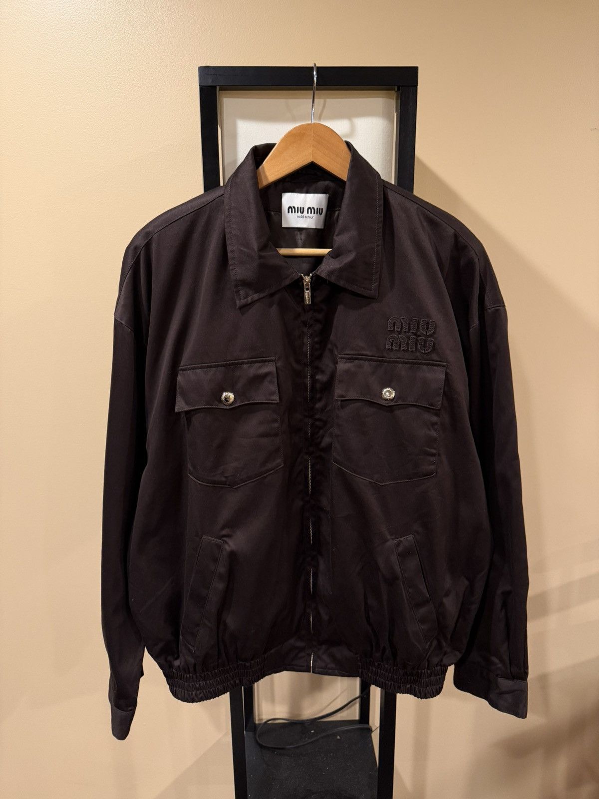 Miu Miu Miu Miu Embroidered Logo Cargo Pocket Brown Light Zip Jacket Size US XL / EU 56 / 4 - 3 Thumbnail