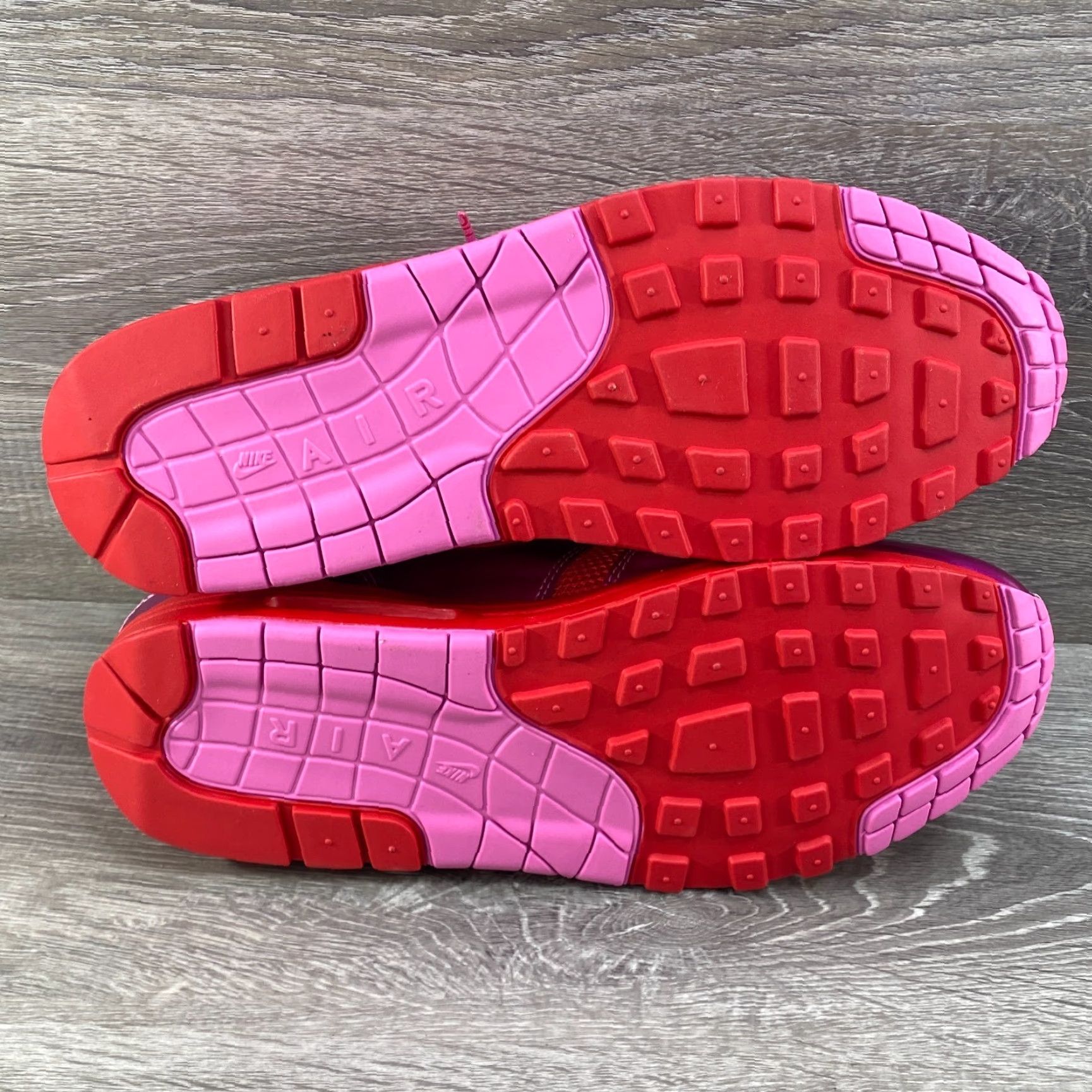 Nike Nike Air Max 1 Mens 12 Womens 13.5 PRM Valentine's Day Love Playful Pink Red NEW Nike Air Max 1 | Sneaker | Unisex Adults | PVC? Size US 11 / IT 41 - 7 Thumbnail
