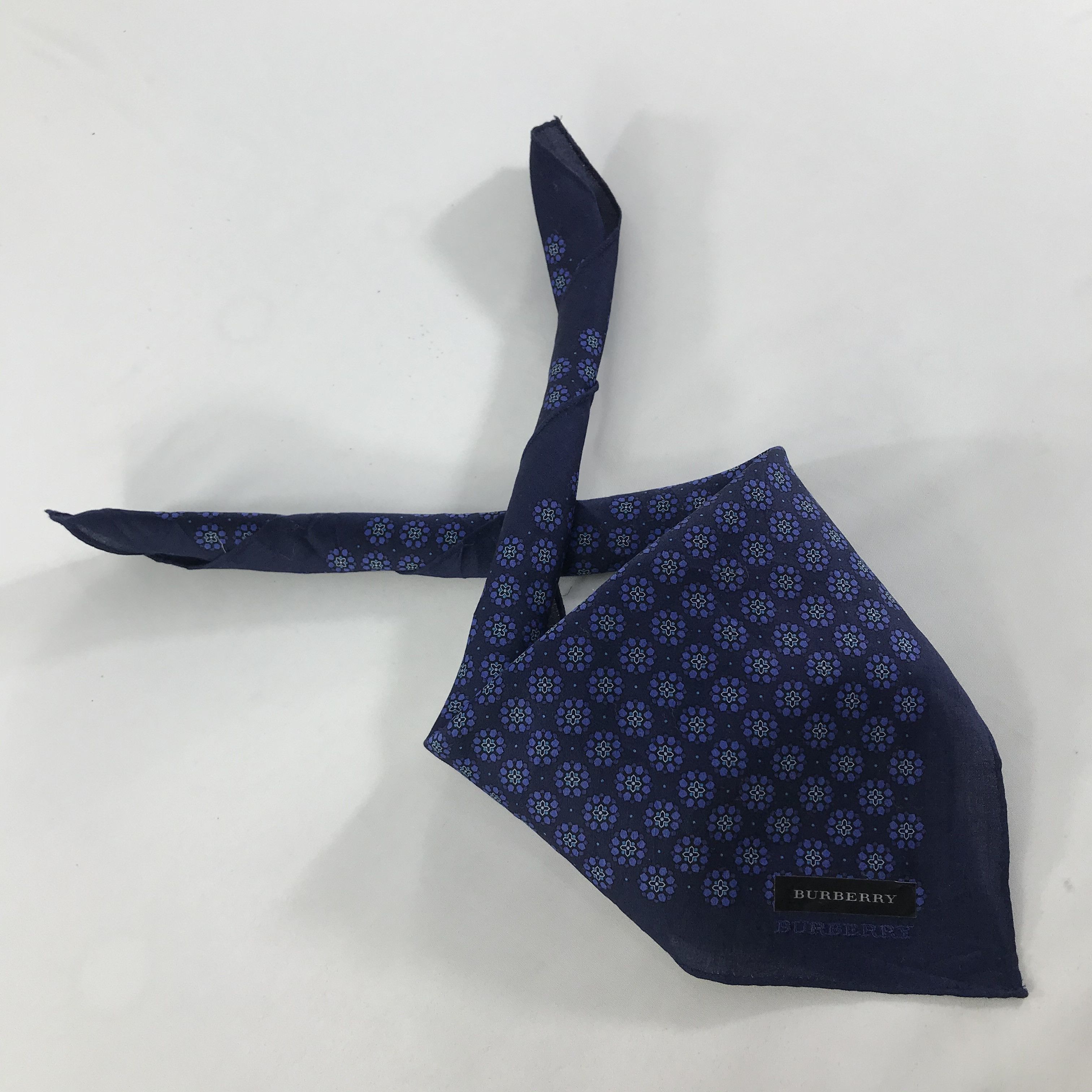 Burberry × Vintage Burberry Bandana / Handkerchief / Neckerchief - S1470 Size ONE SIZE - 4 Thumbnail