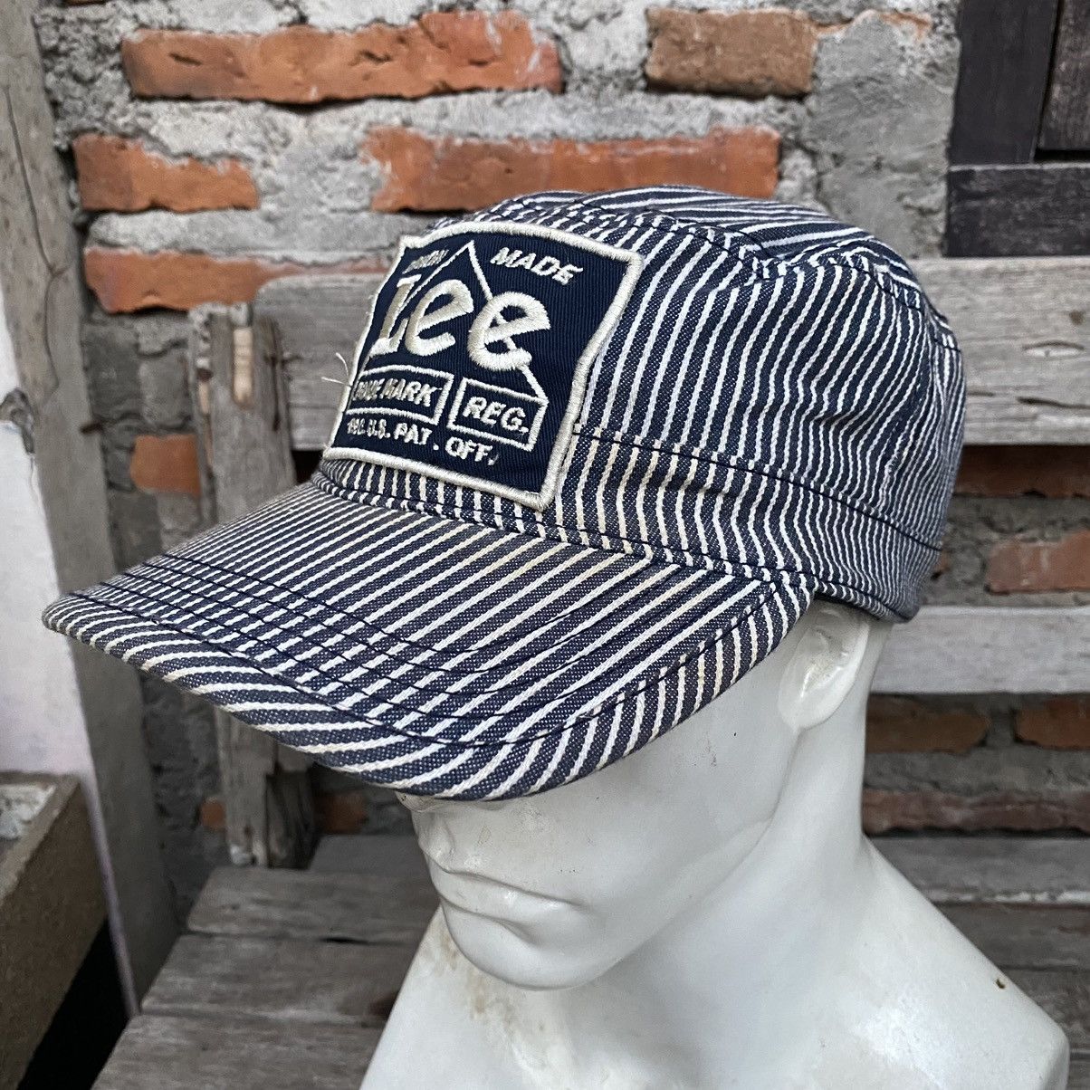 Lee LEE ICONIC LOGO HICKORY STRIPE PATROL HAT Size ONE SIZE - 1 Thumbnail