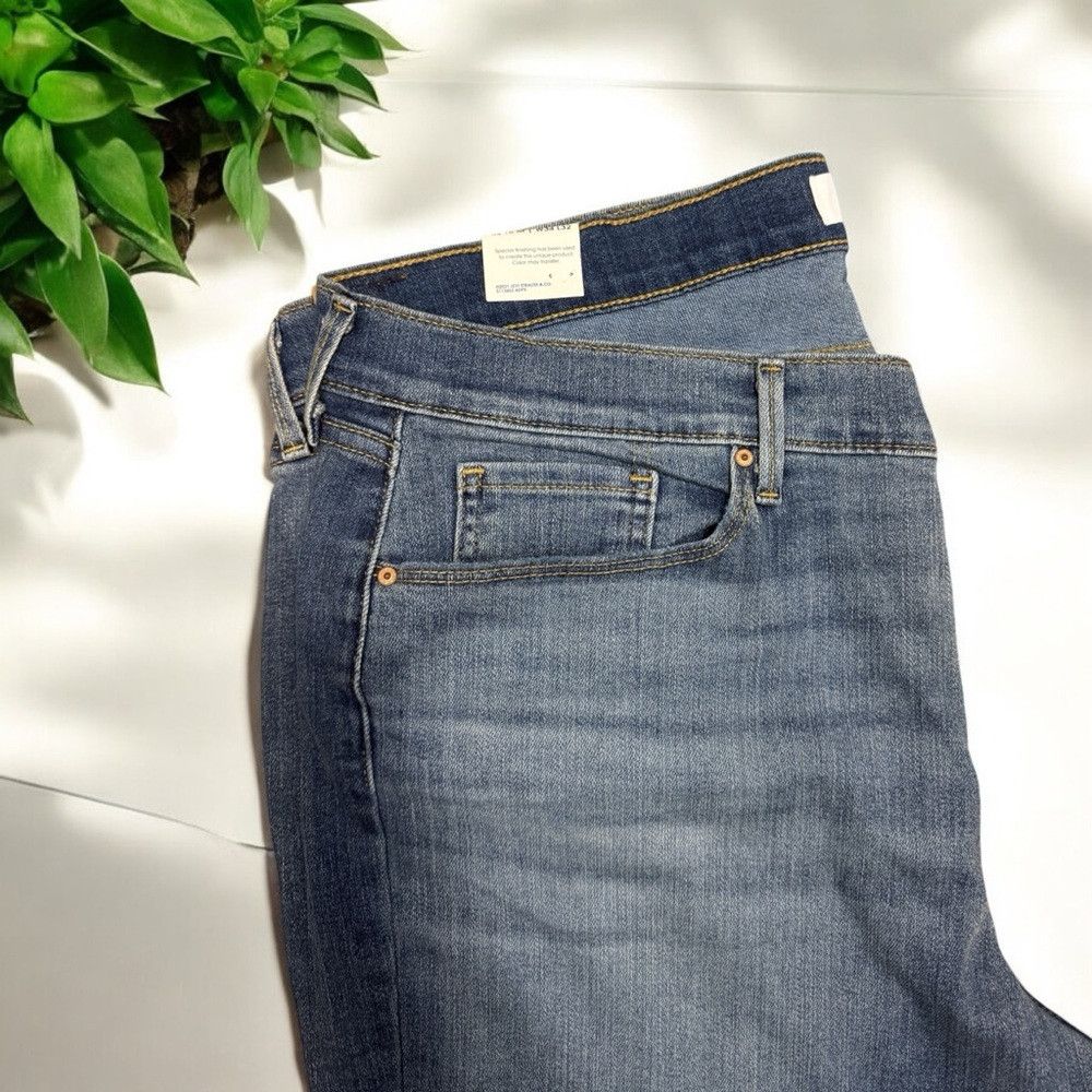 Denizen DENIZEN from Levi's Women's High-Rise Straight Jeans Size 1 Size 34" / US 12 / IT 48 - 7 Thumbnail