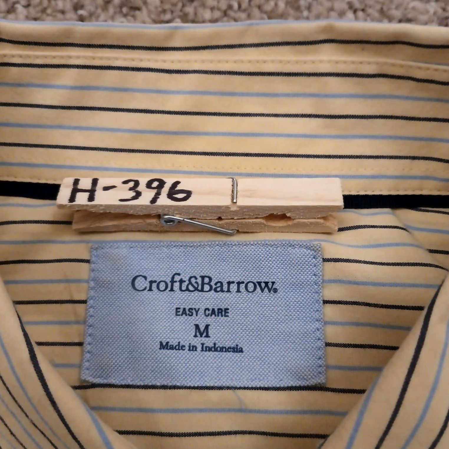 Croft & Barrow Croft & Barrow Shirt Mens Medium Yellow Blue Striped Long Sleeve Button-Up Size US M / EU 48-50 / 2 - 5 Thumbnail