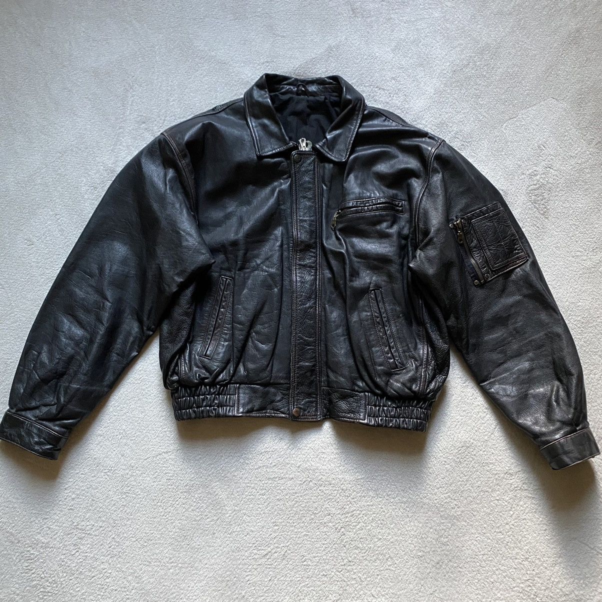 Bomber Jacket × Genuine Leather × Vintage 🔥80s OUTRAGE