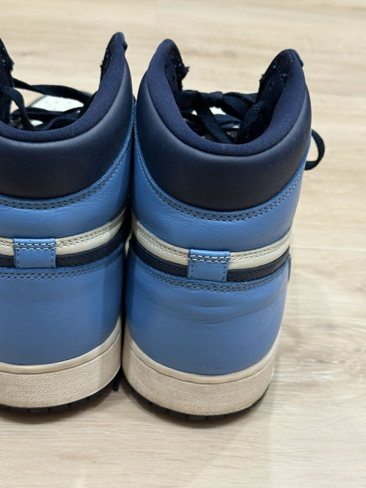 Jordan Brand Air Jordan 1 High Obsidian Size US 12 / EU 45 - 13 Thumbnail