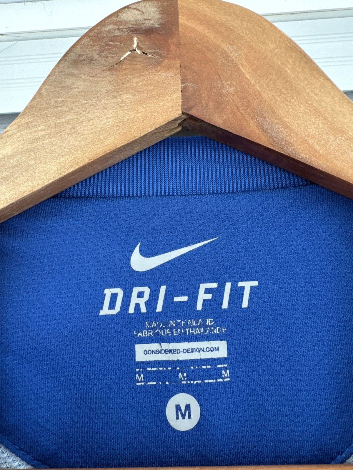 Nike Basel 2010-2011 Home Soccer Jersey Football Kit Shirt Size US M / EU 48-50 / 2 - 14 Thumbnail