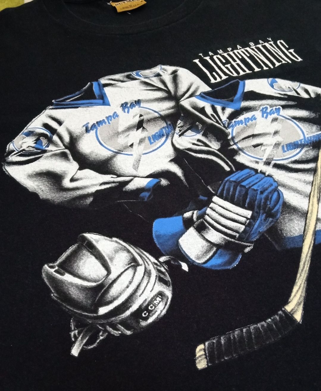 NHL × Nutmeg × Vintage Vintage 90s NHL Tampa Bay Lightning T-shirt Size US XXL / EU 58 / 5 - 5 Thumbnail
