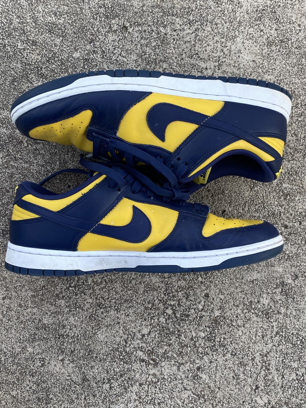 Nike Michigan Dunk Low Size US 11 / EU 44 - 2 Thumbnail