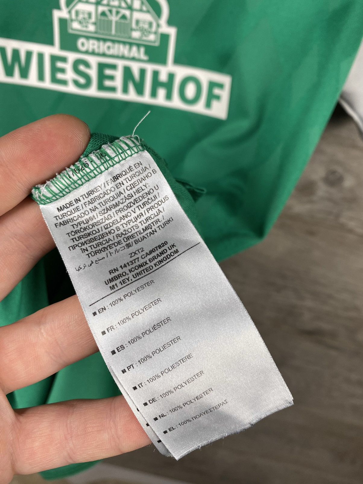 Umbro Werder Bremen Home Soccer Jersey Size L Size US L / EU 52-54 / 3 - 8 Thumbnail