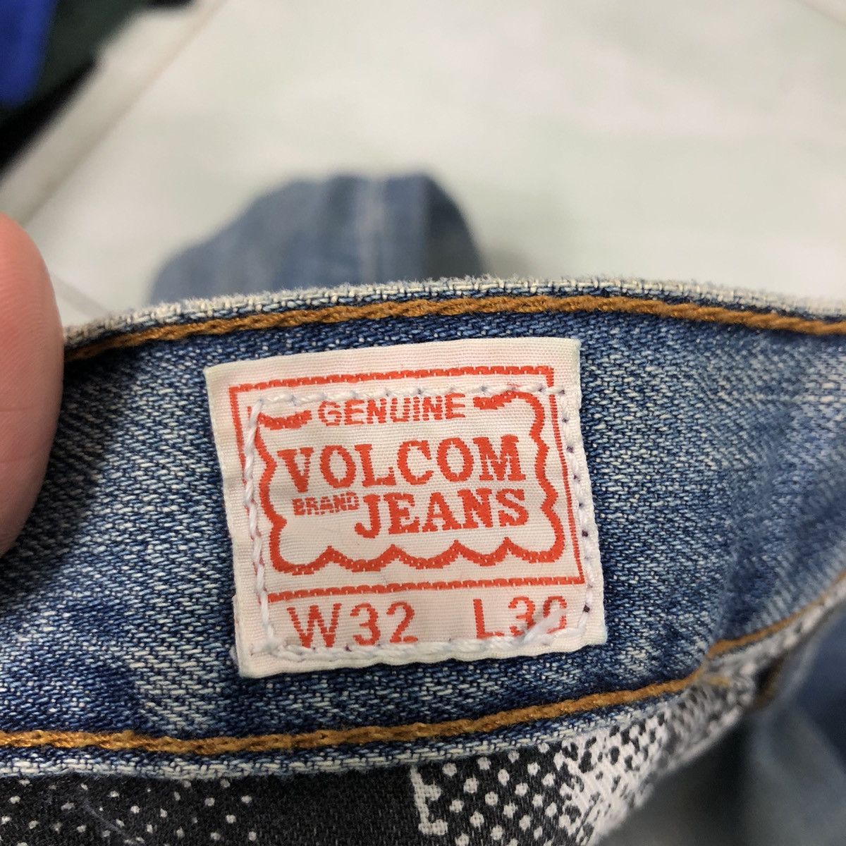 Volcom 🔥Distressed Denim Jeans Volcom Japan Rare Design Size US 34 / EU 50 - 14 Thumbnail