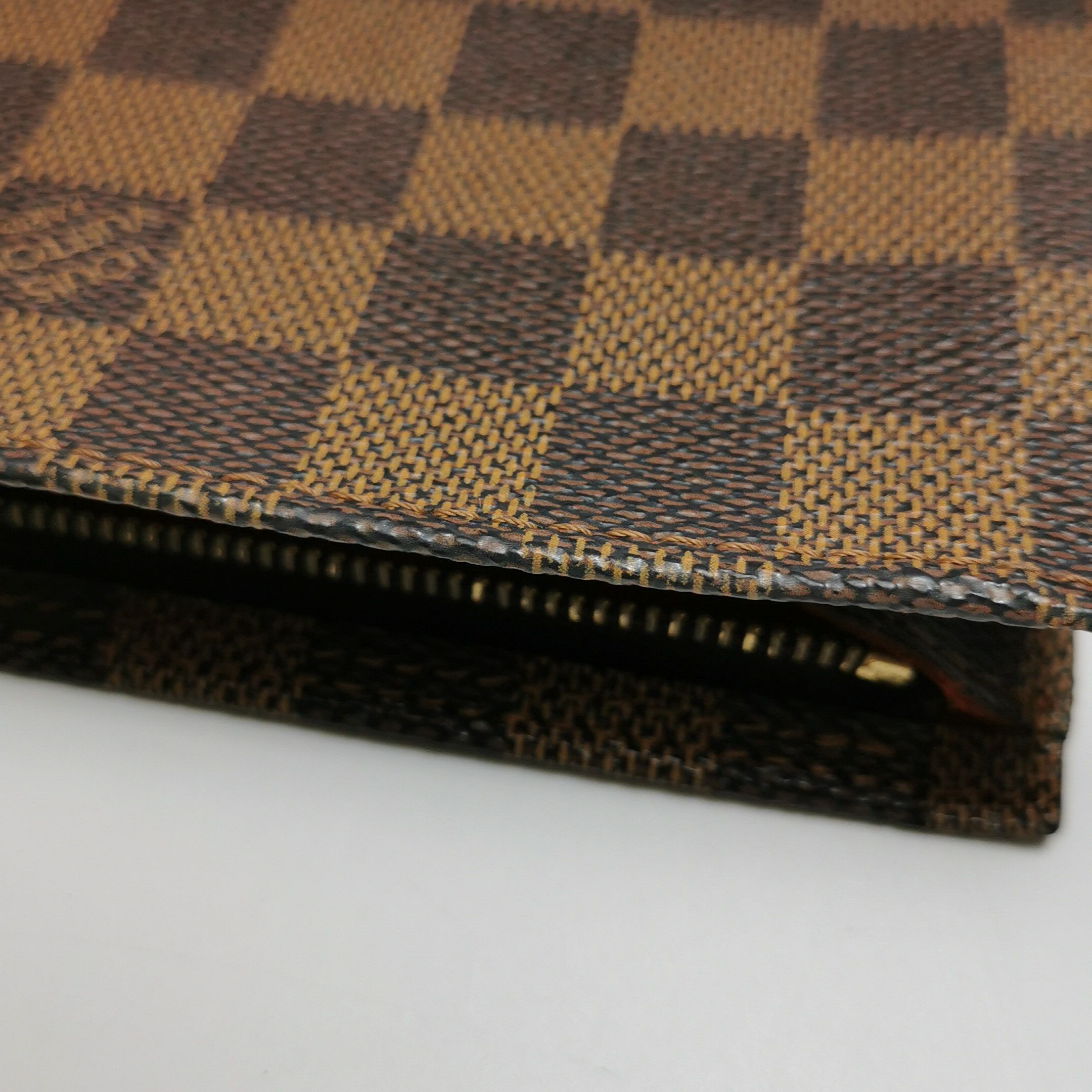 Louis Vuitton Louis Vuitton (LV) toiletry bag cowhide checkerboard second Size ONE SIZE - 6 Thumbnail