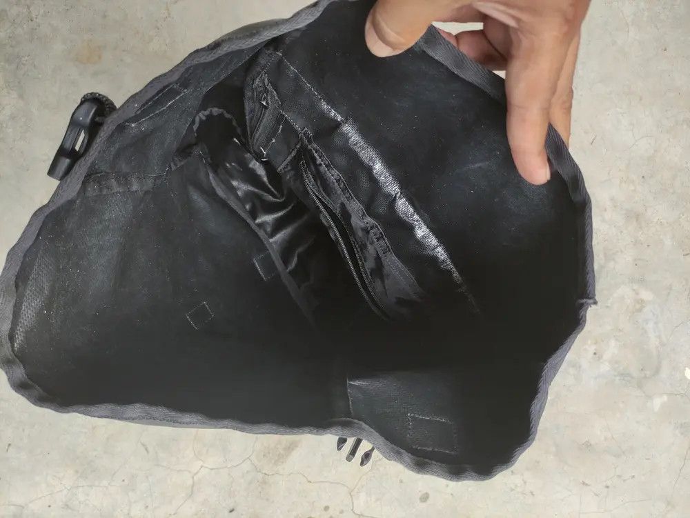 CABANE de ZUCCa CABANE DE ZUCCA WATERPROOF BACKPACK Size ONE SIZE - 10 Thumbnail