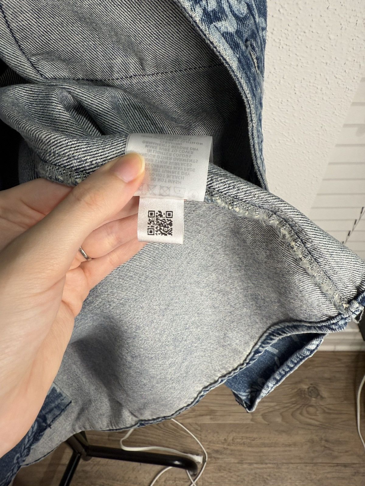 MCM MCM Lauretos Monogram Oversized Denim Shirt Size US M / EU 48-50 / 2 - 5 Thumbnail