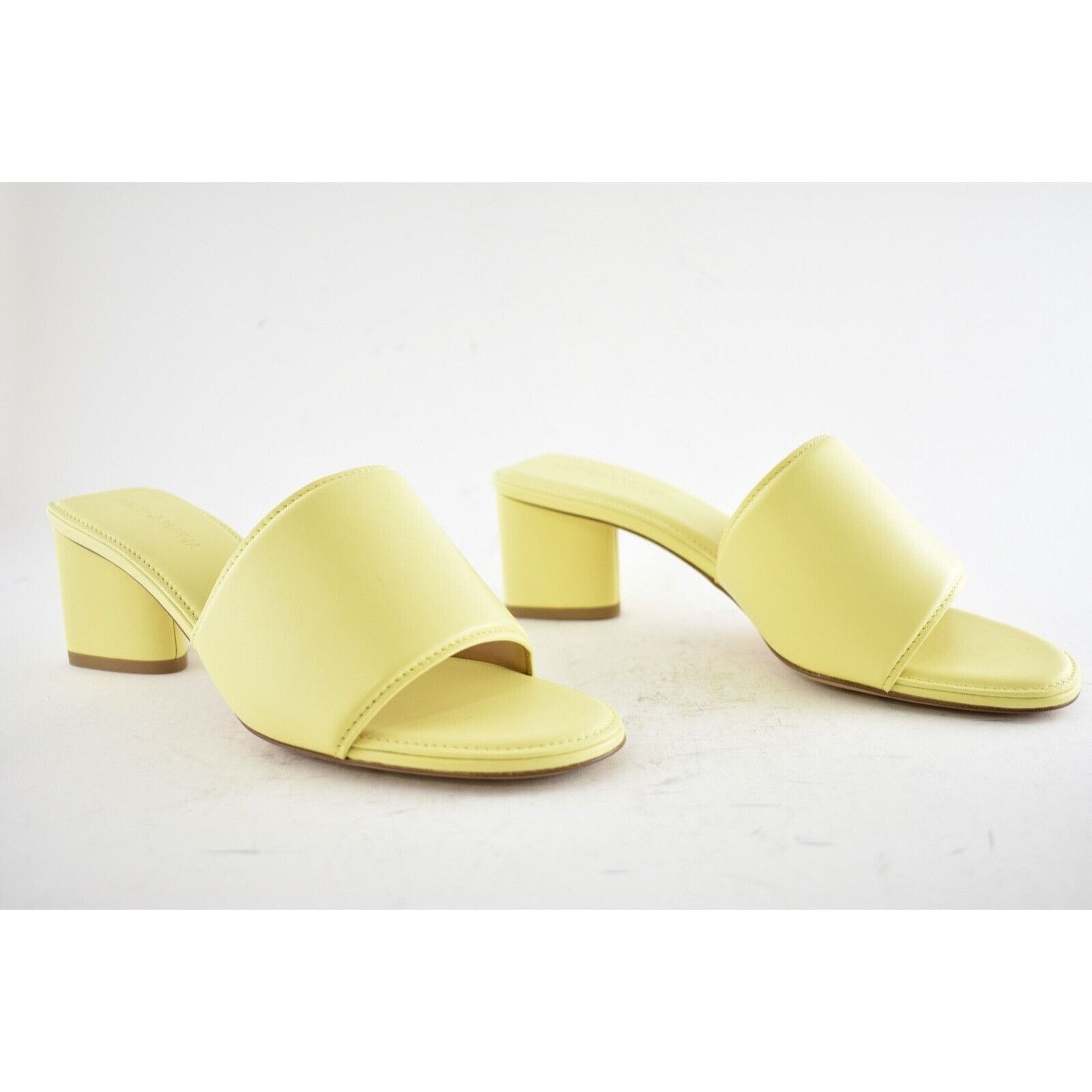 Bottega Veneta Bottega Veneta Band Lemonade Yellow Leather Sandal Size US 8.5 / IT 38.5 - 3 Thumbnail