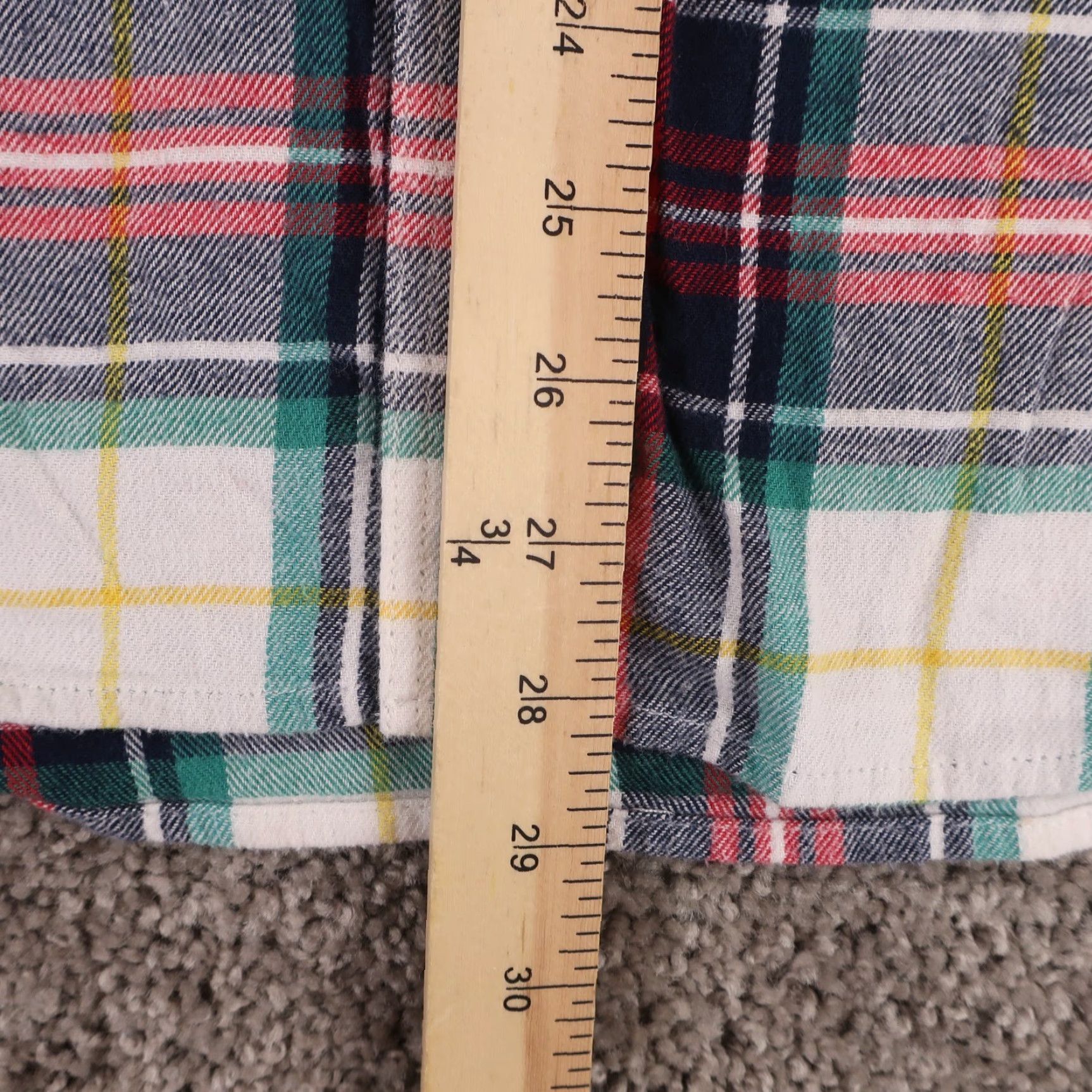 Old Navy Old Navy Flannel Shirt Men's 2XL Multicolor Plaid Long Sleeve Size US XXL / EU 58 / 5 - 7 Thumbnail