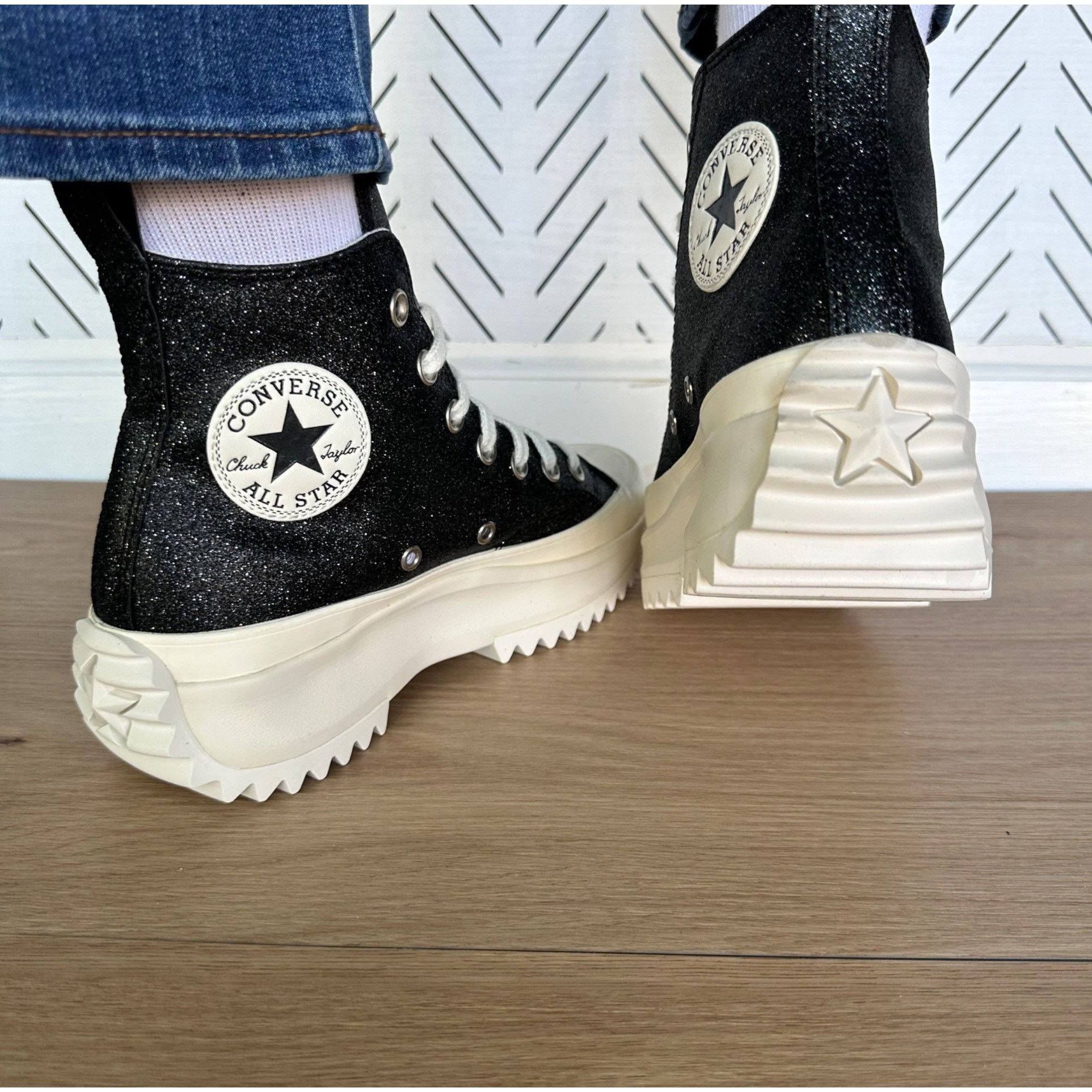 Converse ⭐Rare Converse Run Star Hike Hi Platform Glitter 7 Womens Sh Size US 7 / IT 37 - 6 Thumbnail