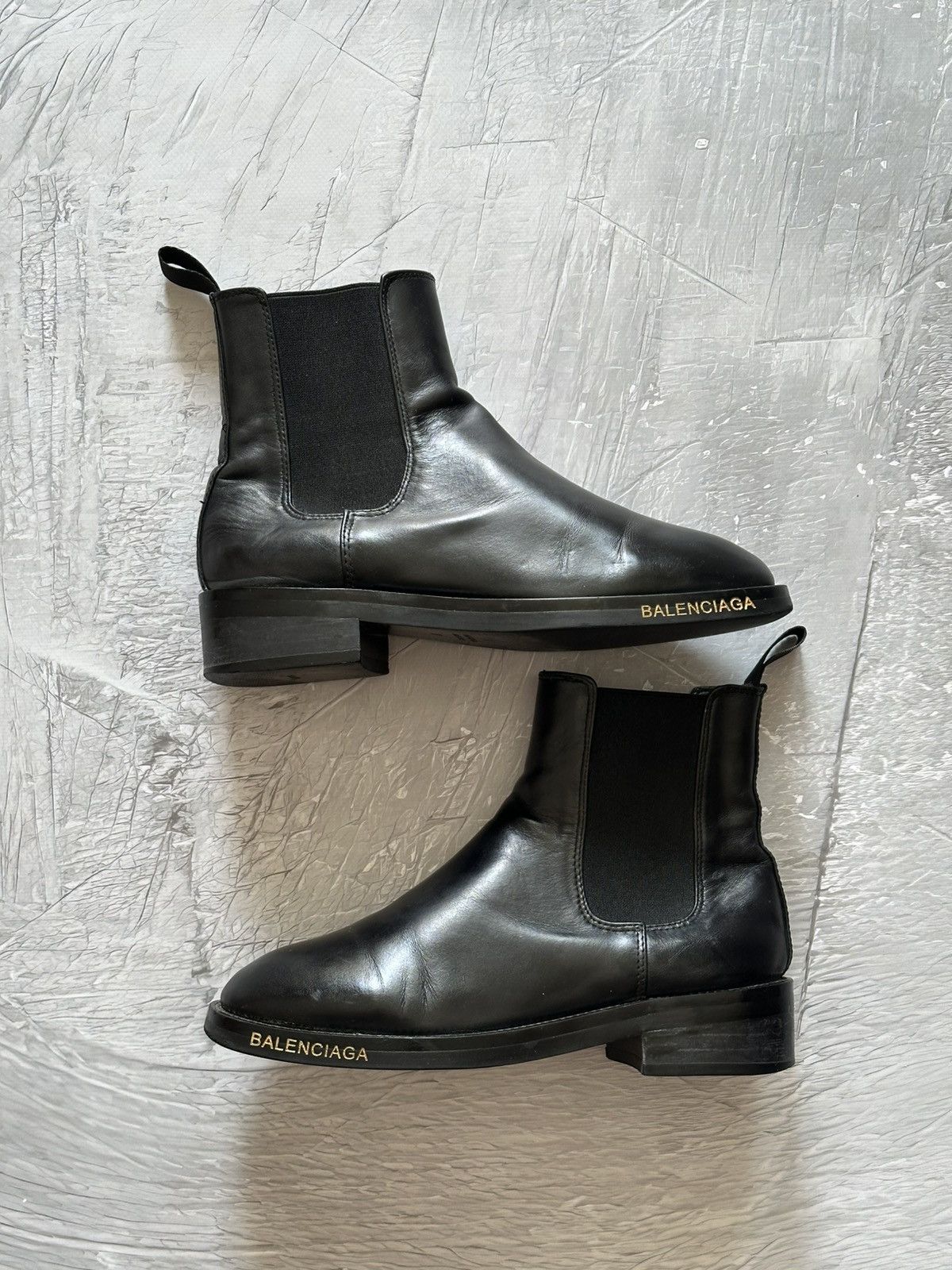 Balenciaga 🔥Balenciaga Chelsea Boots Size US 7 / IT 37 - 4 Thumbnail