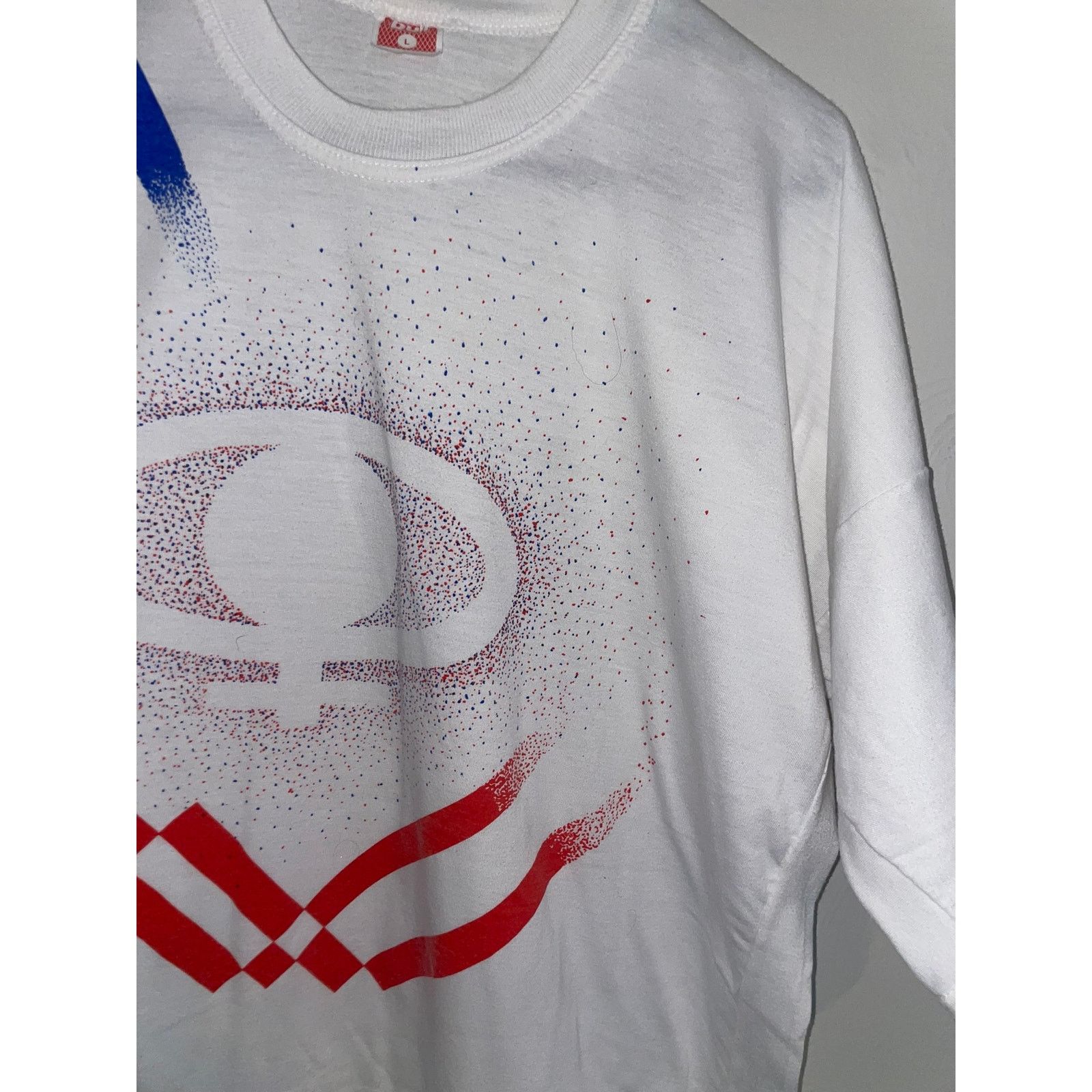 Vintage Vintage Graphic Shirt Bull White Design Blue Red Tee Large L Size US L / EU 52-54 / 3 - 4 Thumbnail