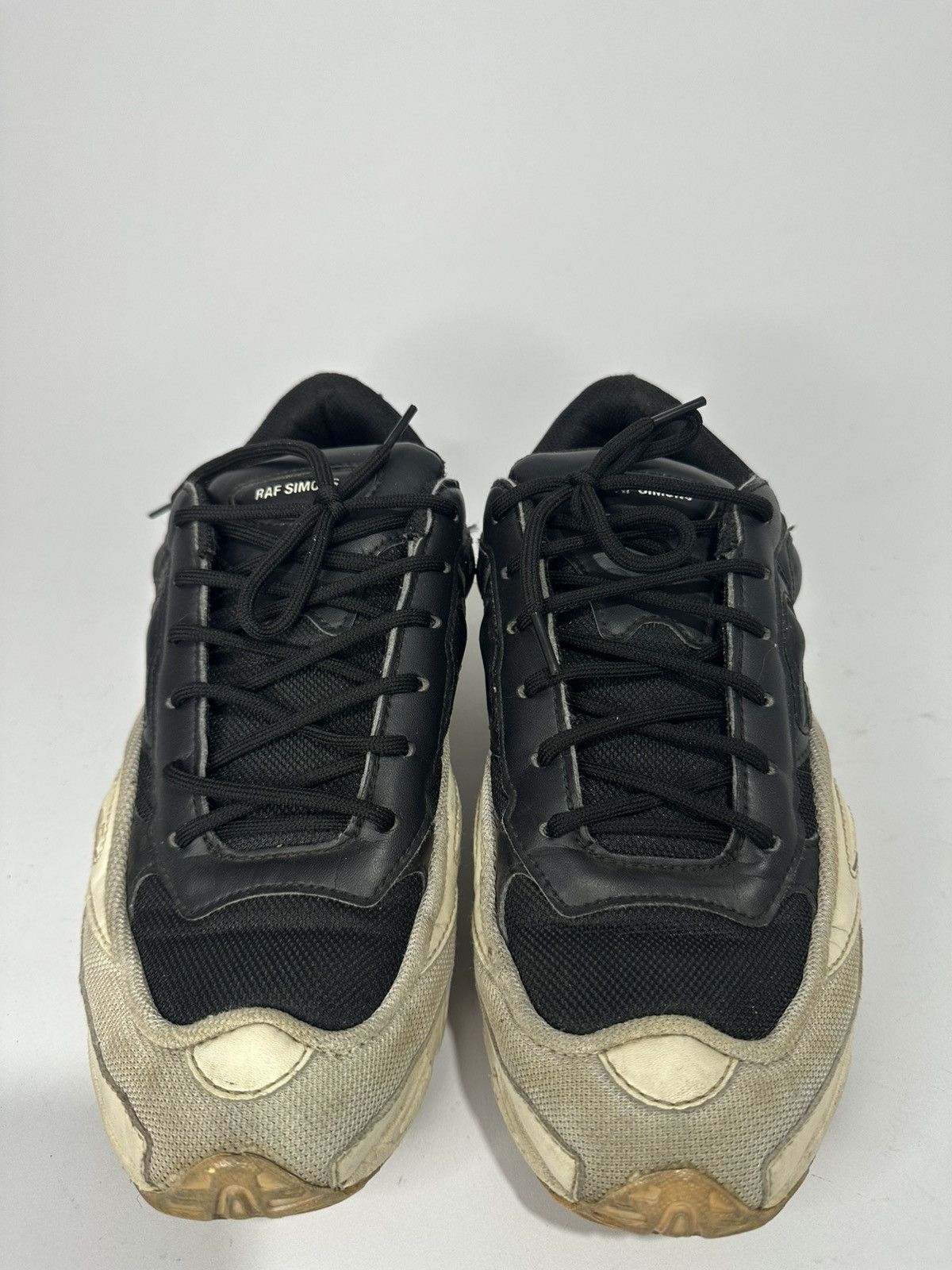 Adidas × Raf Simons Adidas X Raf Simons Ozweego 2 Cream White Low Top Sneakers. Size US 7 / EU 40 - 2 Thumbnail
