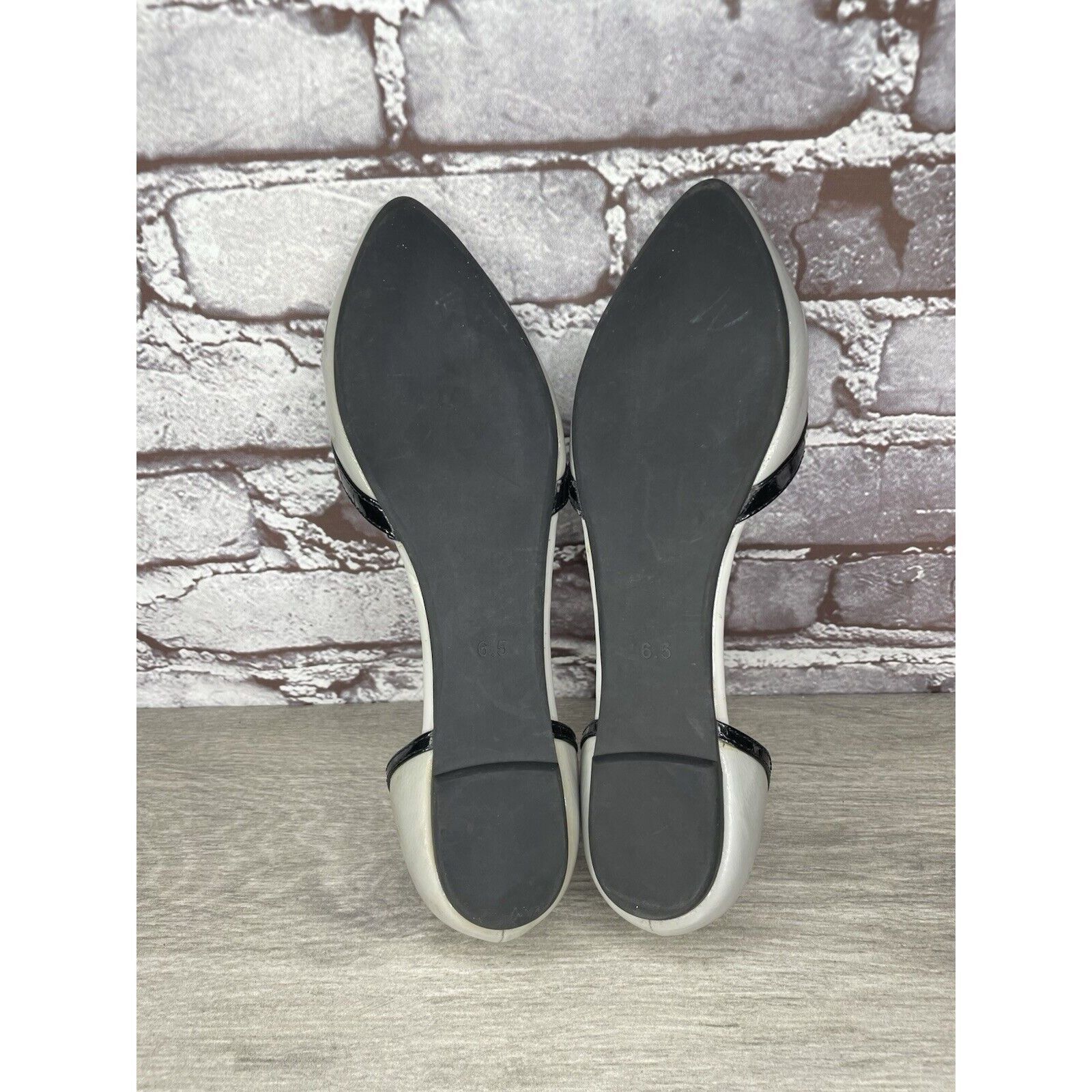 Jeffrey Campbell VTG Jeffrey Campbell Gray Patent Leather D’ Orsay Pointed Fl Size US 6.5 / IT 36.5 - 14 Thumbnail