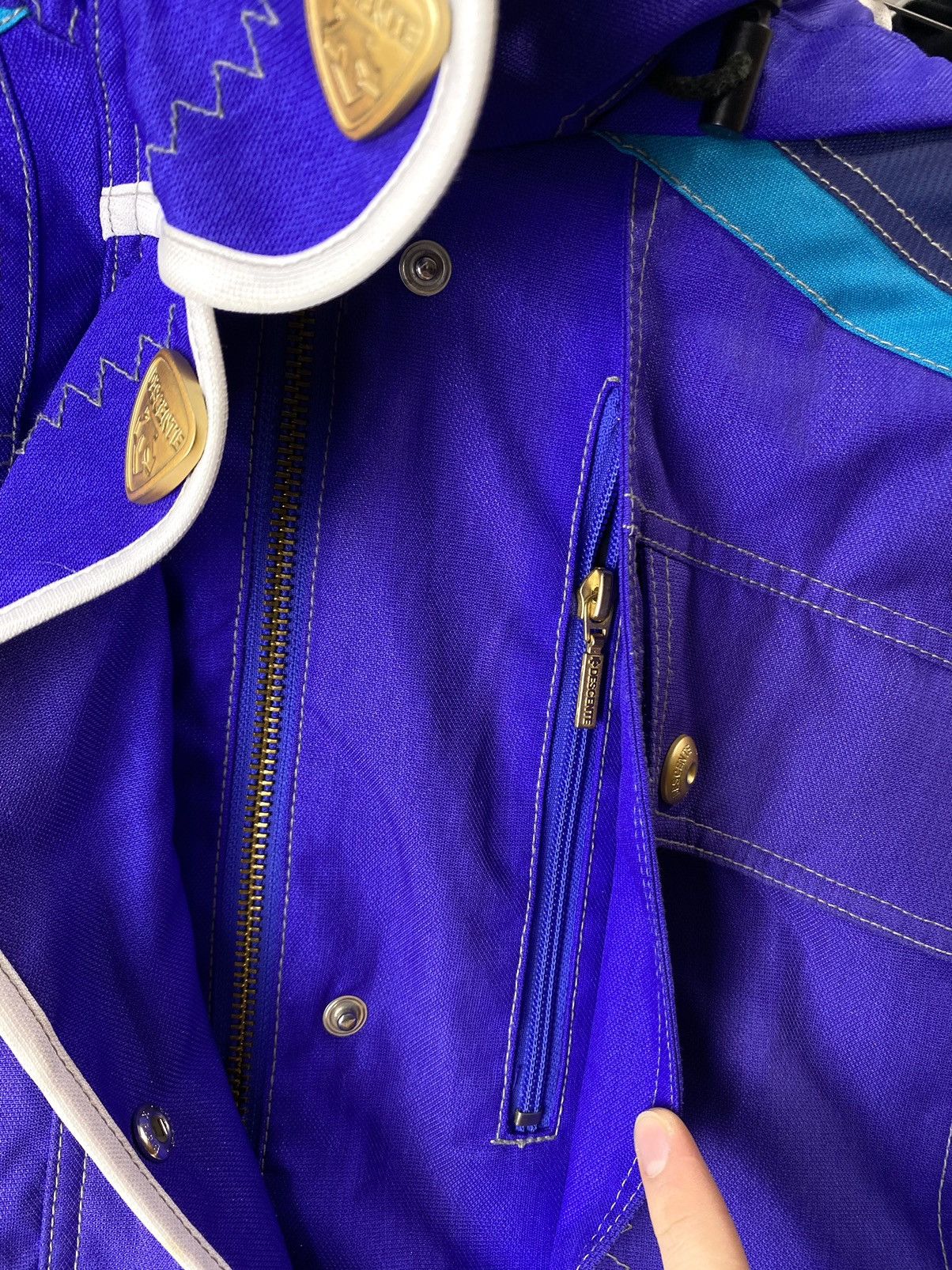 Descente Vintage 1990’s Descente Ski Winter Jacket Gradient Sun Faded Size US M / EU 48-50 / 2 - 18 Thumbnail