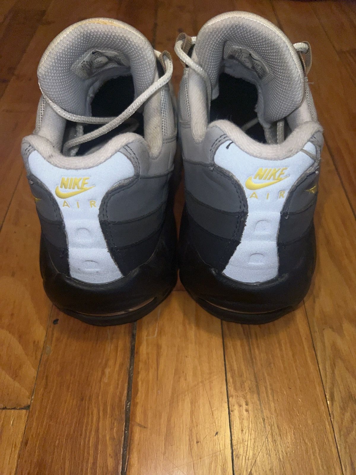 Nike AIR MAX Size US 10.5 / EU 43-44 - 5 Thumbnail