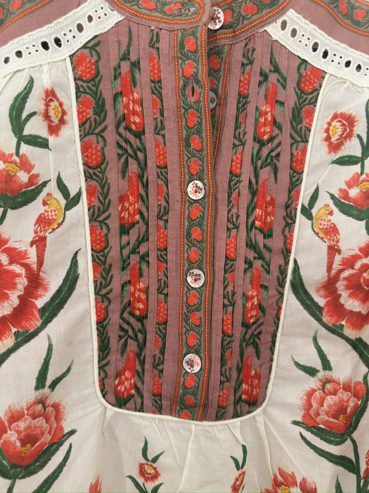 Farm Rio Farm Rio Ainika Floral Embroidered Shirt Size S / US 4 / IT 40 - 5 Thumbnail