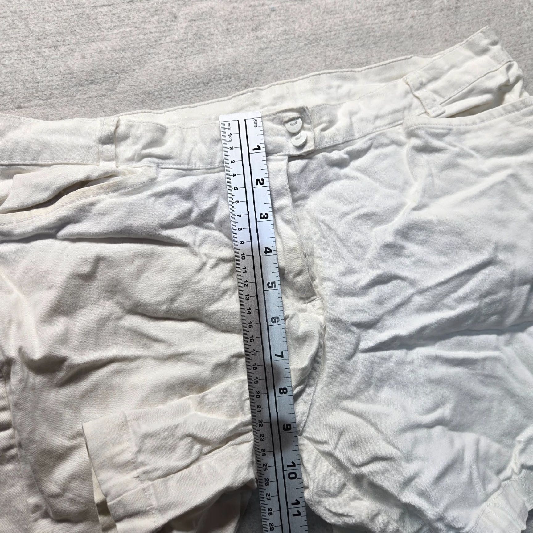 Vintage ATIVA Golf Bermuda Shorts Women Size 10 White Adult Casual Polyester Golf Shorts Womens Size 32" / US 10 / IT 46 - 6 Thumbnail