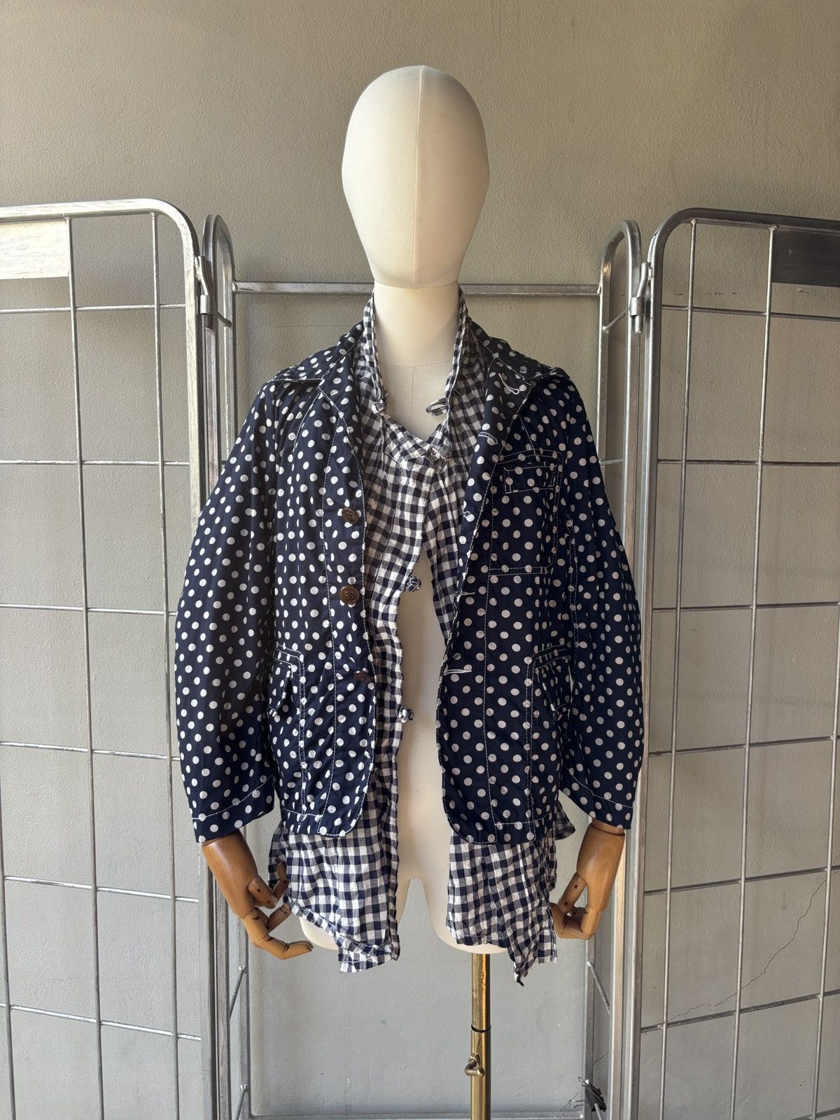 10 Corso Como × Comme des Garcons COMME des GARCONS X 10 Corso Como jacket runway 2021. Size S / US 4 / IT 40 - 20 Thumbnail
