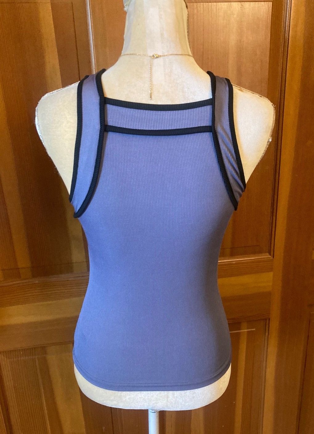 Designer × Other Nwt, Lavishly Paris Women’s Summer Slim Fit Tank Top. Size M / US 6-8 / IT 42-44 - 5 Thumbnail