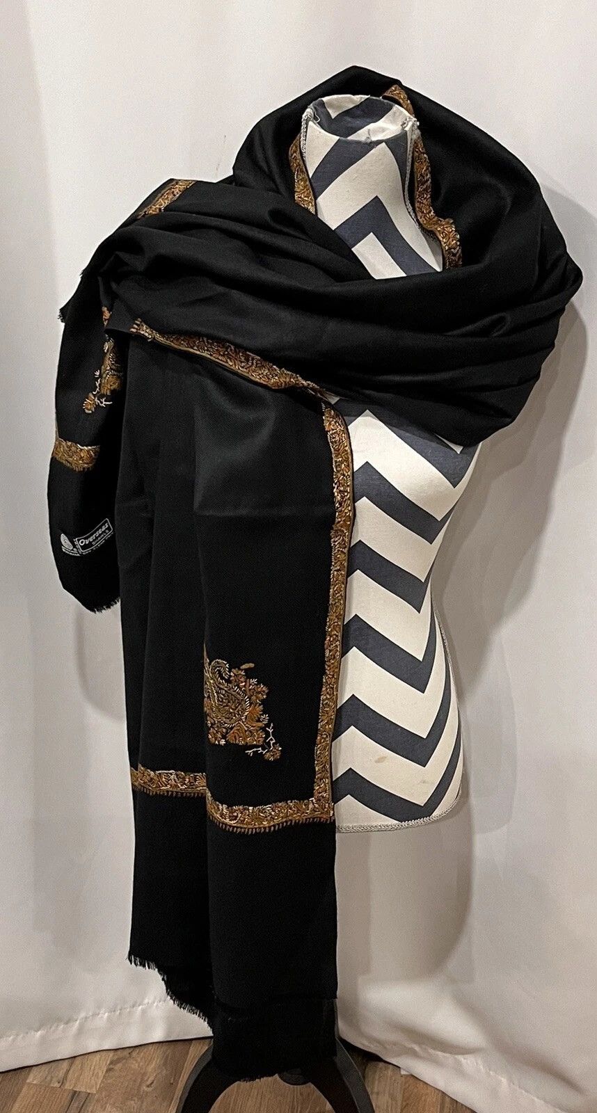 Other Wool Woolmark Bordered Sozni Hand Embroidered Black Wrap Size ONE SIZE - 1 Thumbnail