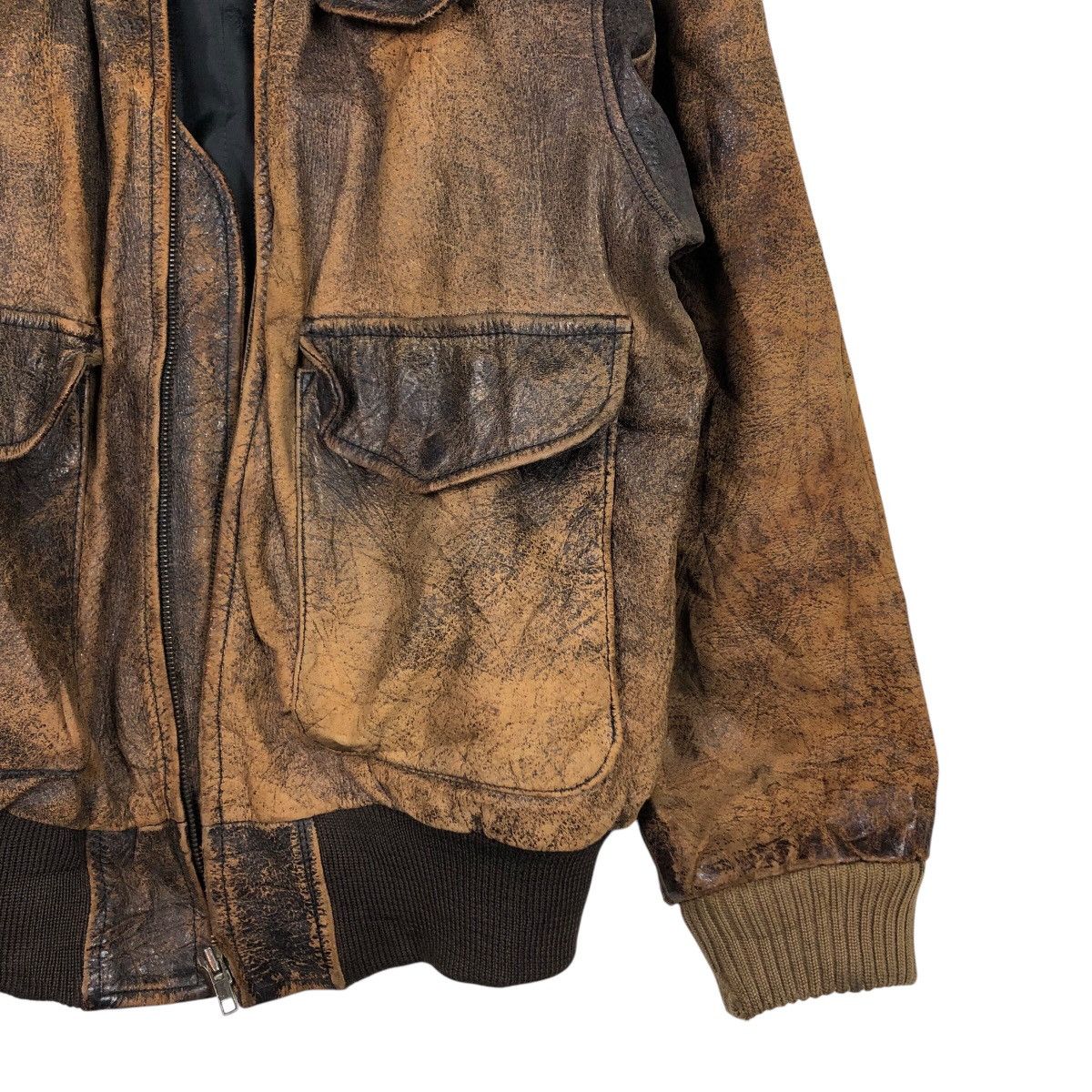 Japanese Brand Vintage Distressed Leather Bomber Jacket Grunge Patina Fade Size US M / EU 48-50 / 2 - 6 Thumbnail