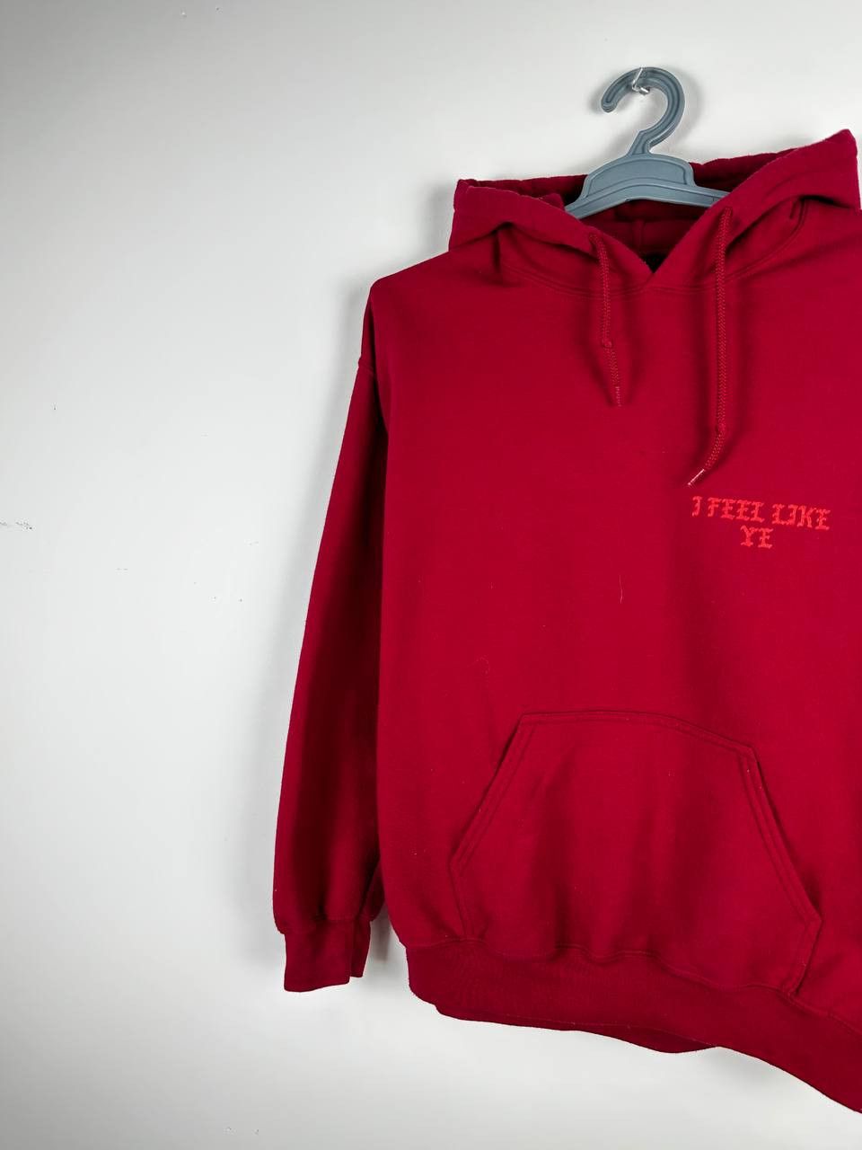 Kanye West × Vintage Iconic I Feel Like Pablo Red Streetwear Hoodie Size M Size US M / EU 48-50 / 2 - 3 Thumbnail