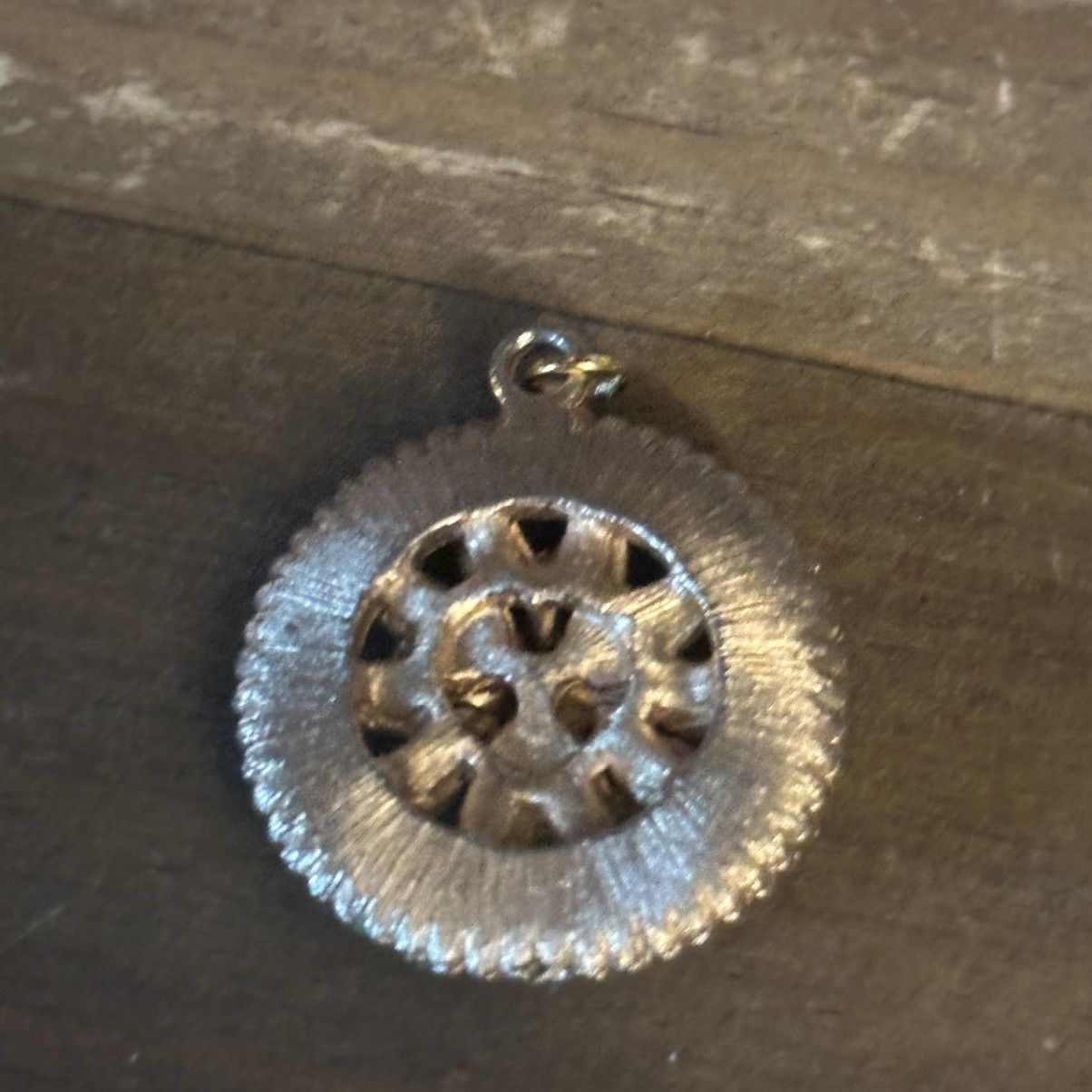 Vintage Vintage gold tone 3D pearl flower pendant Size ONE SIZE - 4 Thumbnail