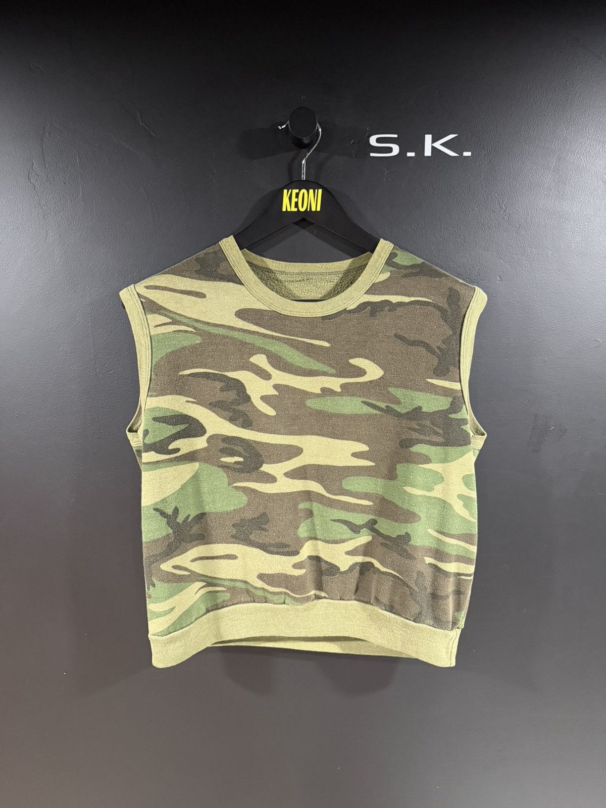 Vintage 1990s Vintage Camo Grunge Cropped Tank Top M Size US M / EU 48-50 / 2 - 1 Thumbnail