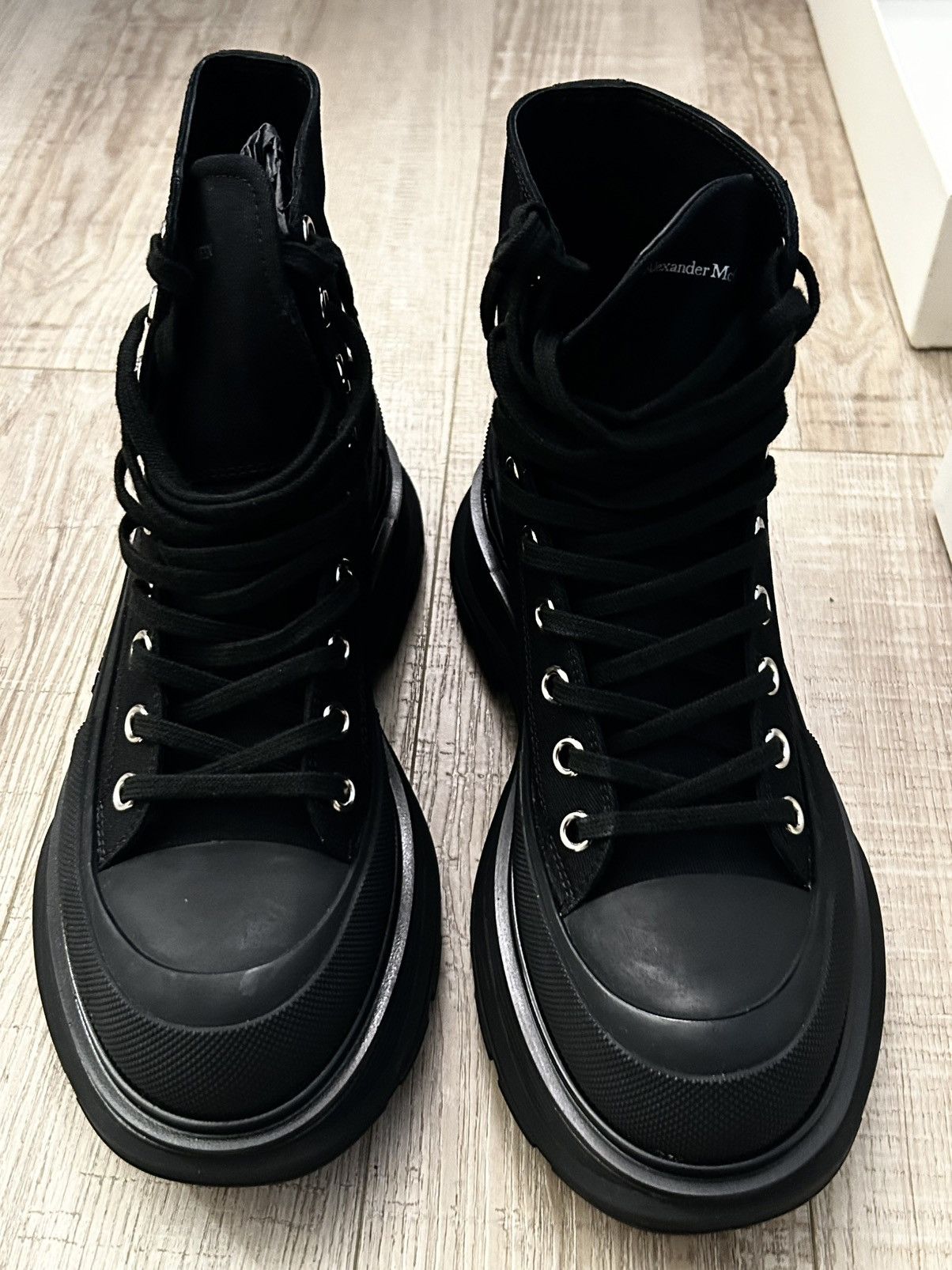 McQ Alexander McQueen Alexander McQueen Women's Tread Slick Boot in Black Size US 10 / IT 40 - 3 Thumbnail