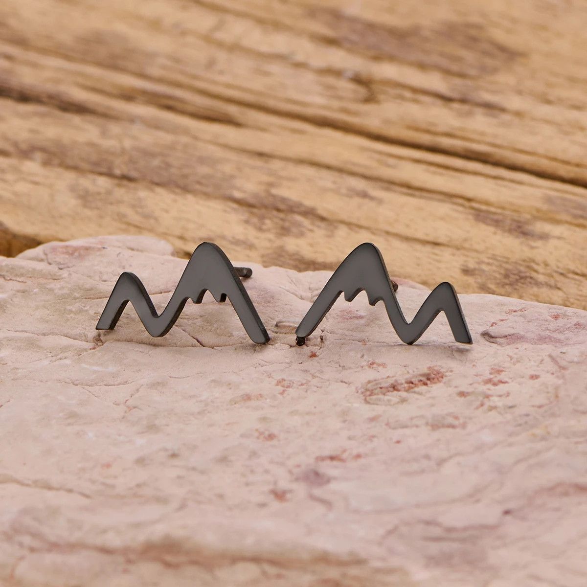 Jewelry Mini Mountain Peak Stud Earrings Charm Earring Gift Size ONE SIZE - 1 Preview