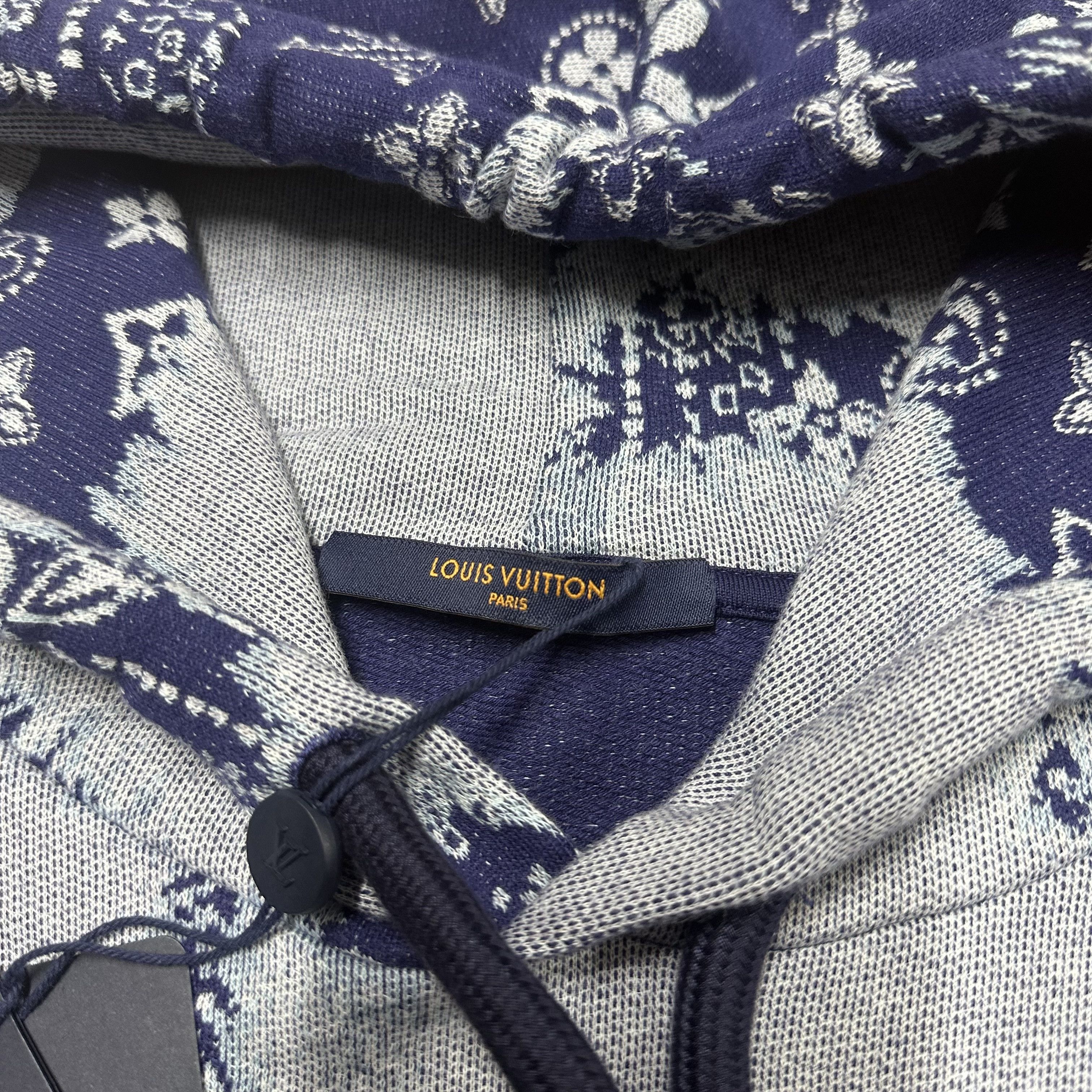 Louis Vuitton Louis Vuitton Bandana size xl Monogram knit sweater hoodie Size US XL / EU 56 / 4 - 10 Thumbnail